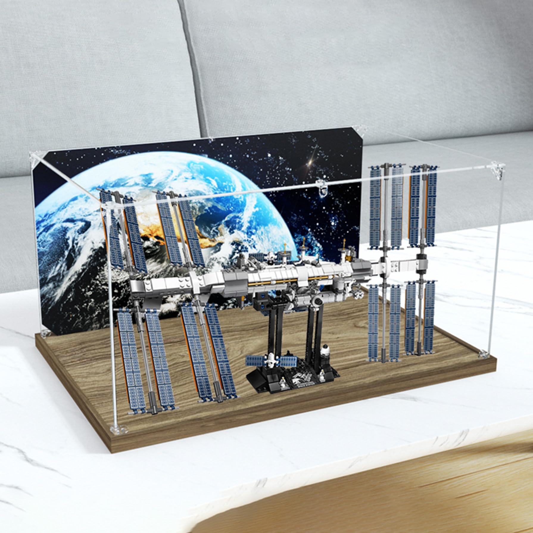 XNSHENGXAN Acrylic Display Case Compatible to Lego #21321 International Space Station (21.6*13.7*11in), Display Cases for Collectibles, Sturdy Protection for Your Collectible,Woode Base+Background