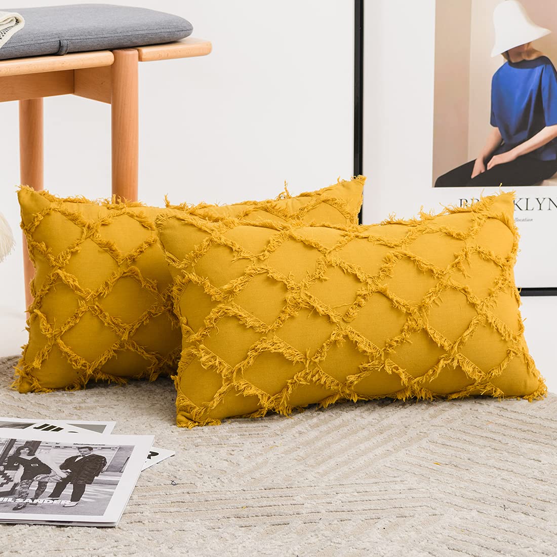 Housses de coussin bohème coton lin jaune pour raviver un canapé terne avec motif jacquard
