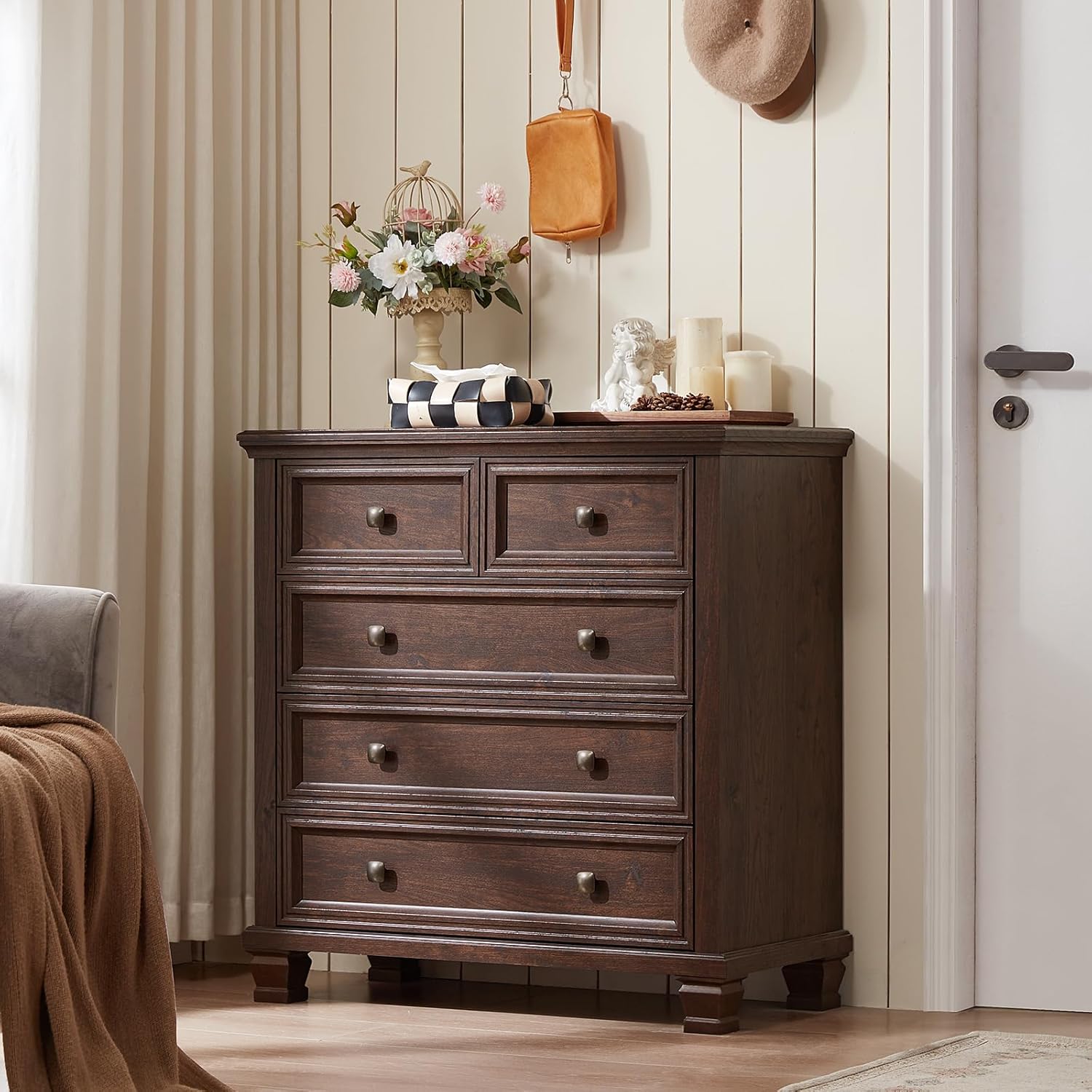 SAVOR LIFE Farmhouse 5 Drawer Dresser for Bedroom, 32.6 Inch Tall Vintage Wood Chest of Drawers, Rustic Small Dressers w/Square Wooden Legs, Mid-Century Storage Organizer for Living Room, Walnut