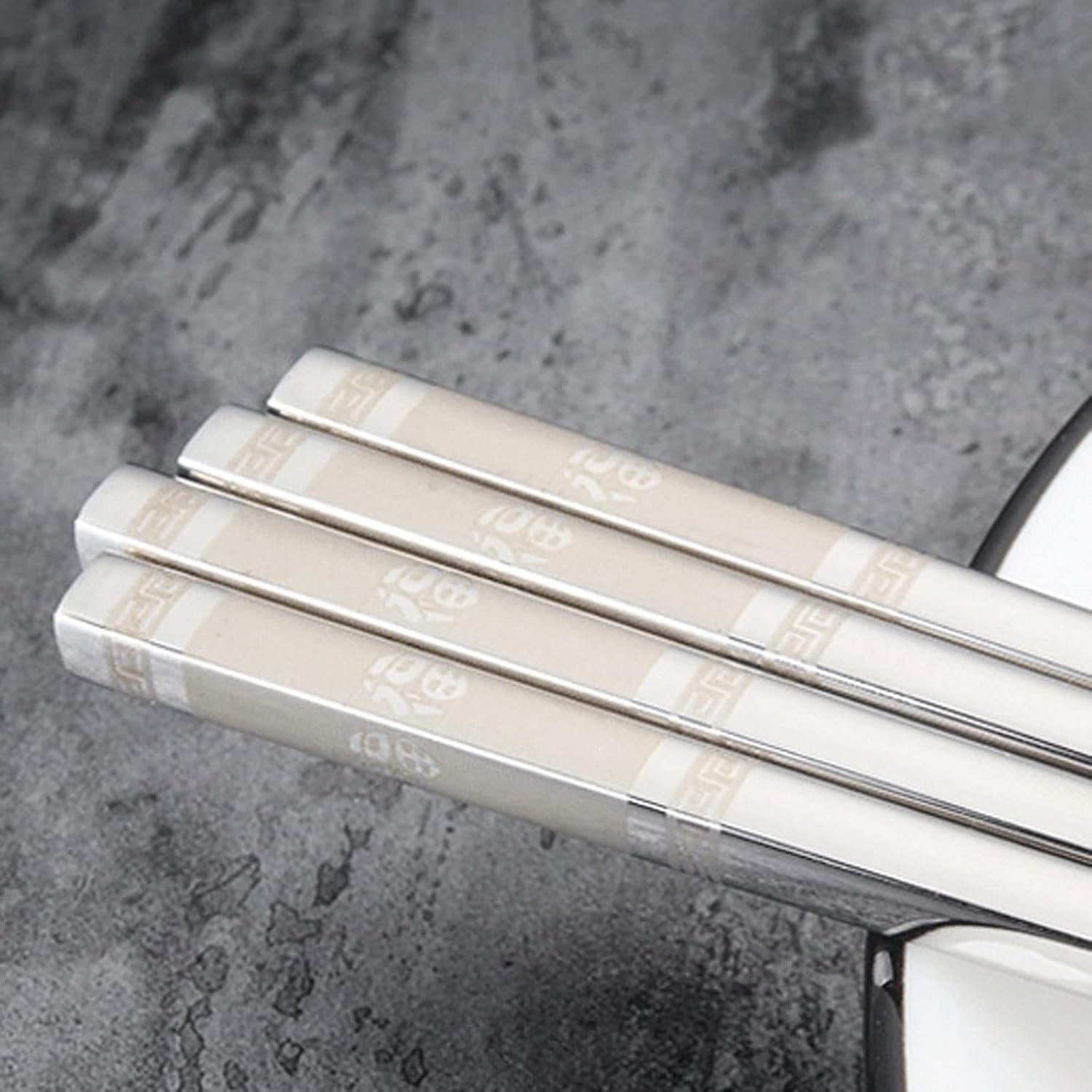 Chopsticks 2 pairs of stainless steel chopsticks,Metal Chopsticks 304 Stainless Steel Reusable,Dishwasher Safe