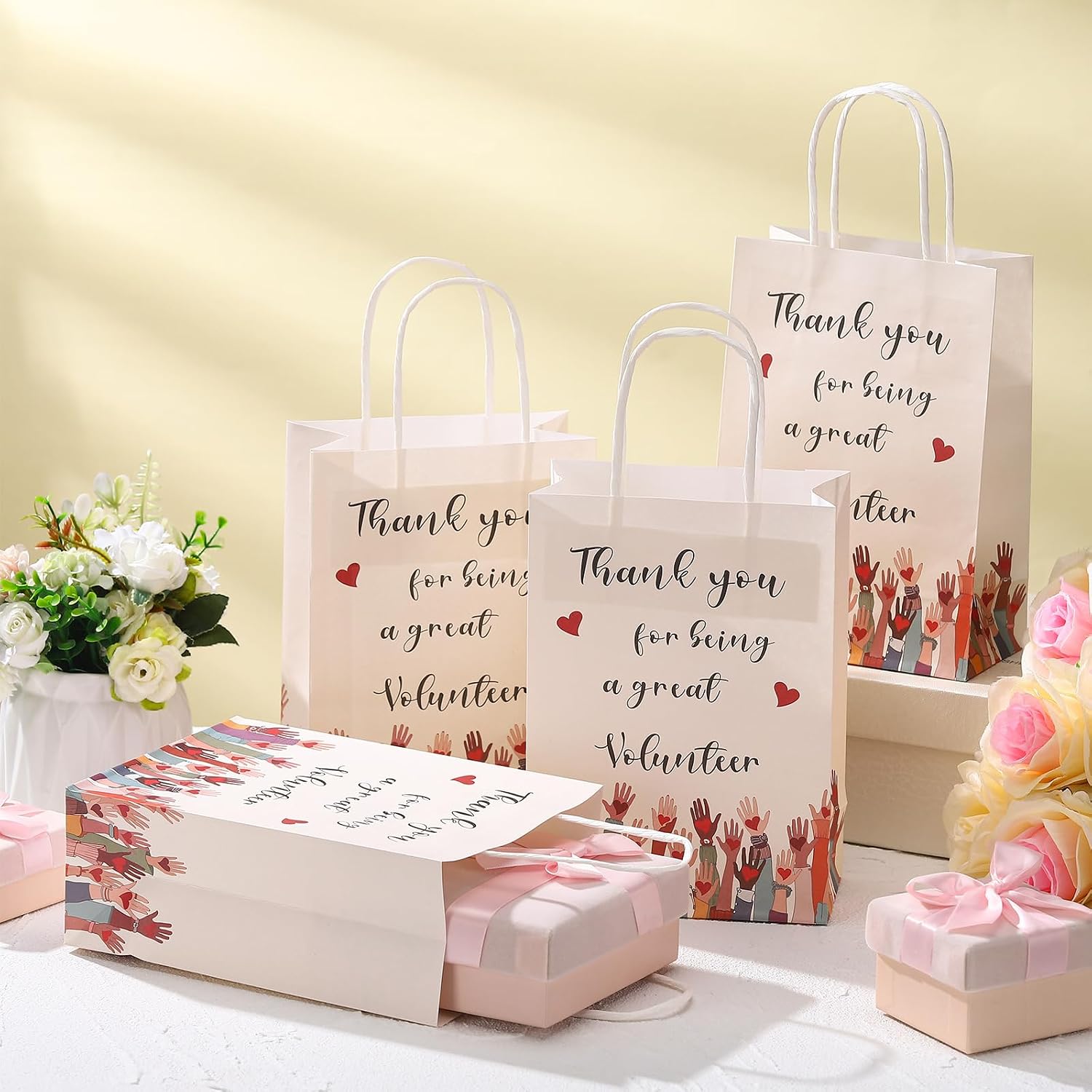 Faccito Volunteer Appreciation Gift Bags with Handle Thank You for Being a Great Volunteer Paper Bags Bulk Thank You Goodie for Appreciation Event Donation Recognition Awards(24 Pcs)