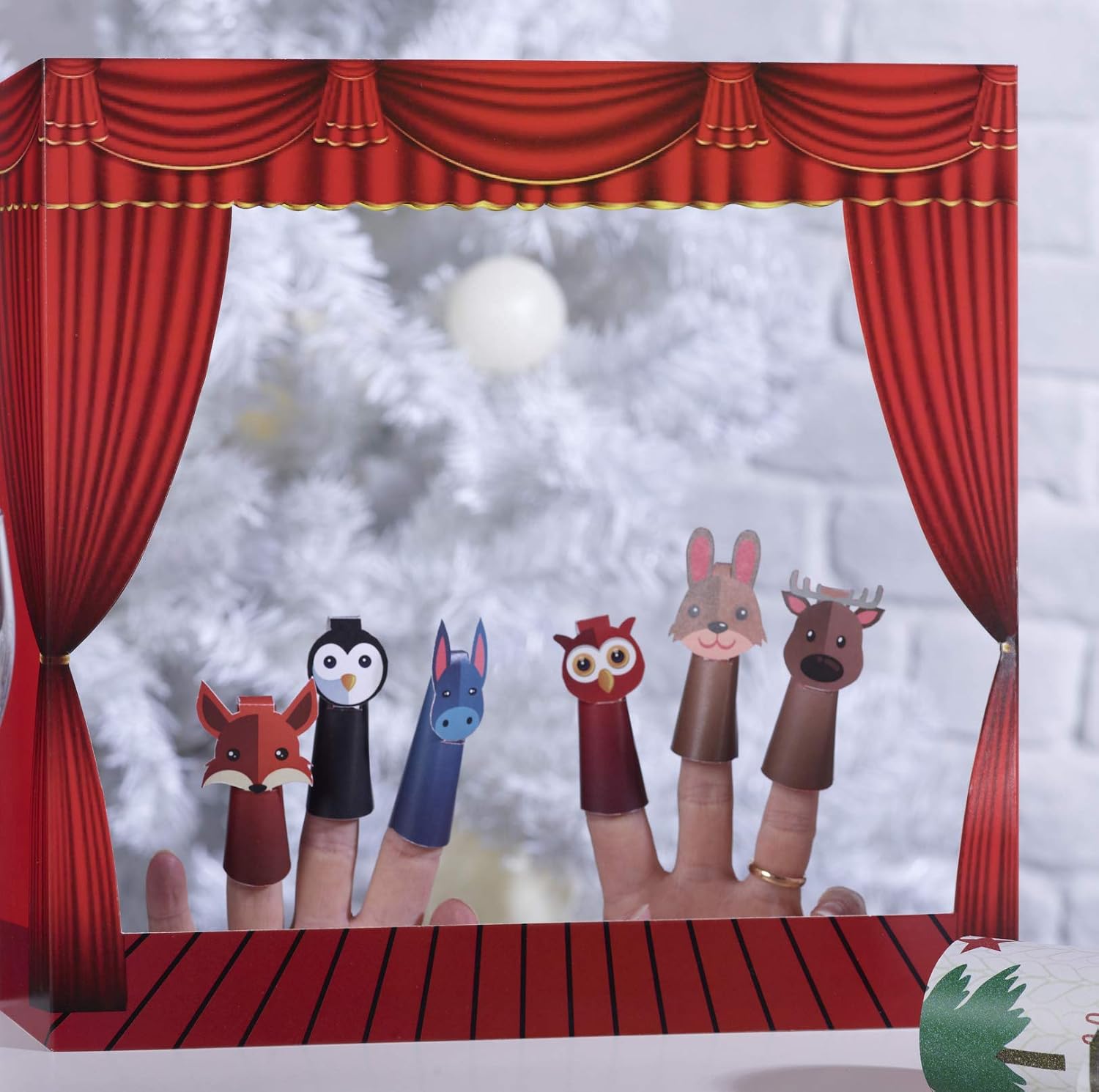 Robin Reed Handmade English Festive Christmas Decorations - 6 x 12 inch - Toy Town - Contains Finger Puppets
