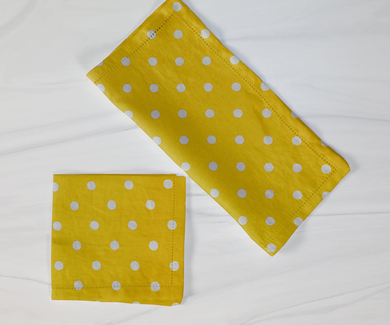 lovemyfabric Poly Cotton Small Dots Print 18"X18" Dinner Napkins for Dinner, Buffet Tables (4, White on Black)