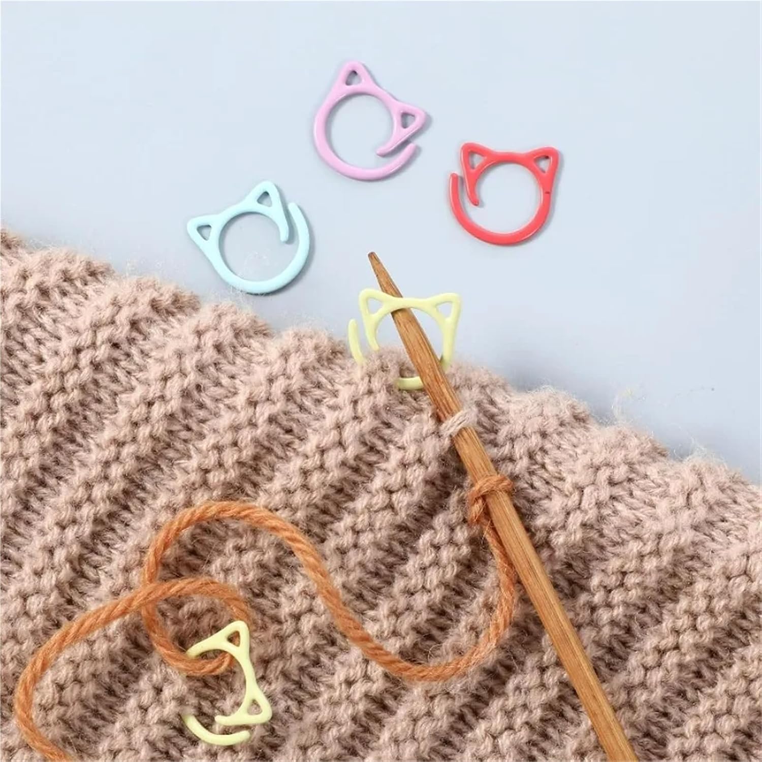 Stitch Markers 200pcs Cat Ears Stitch Markers for Knitting Spiral Metal Marker Colorful Crochet Rings for DIY Weaving Sewing