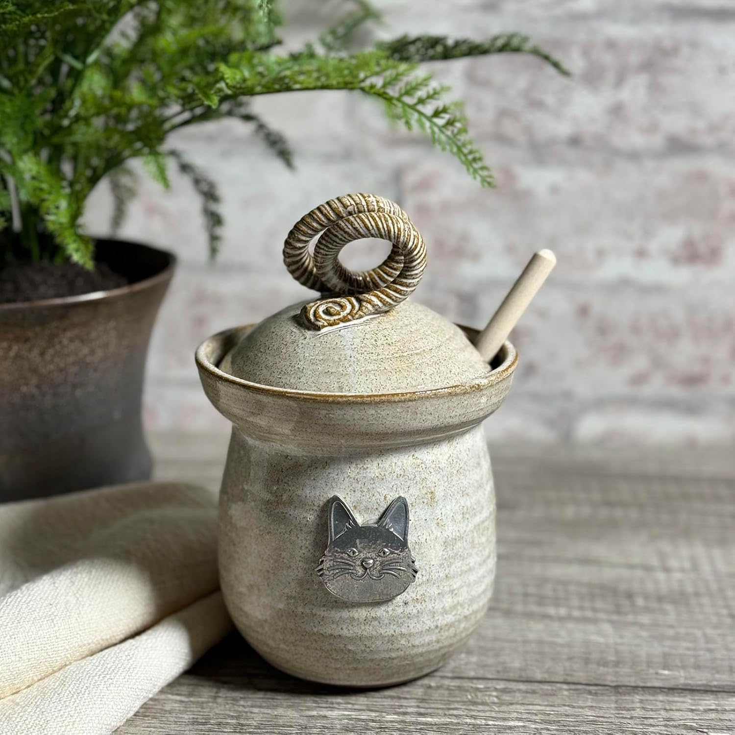 American Handmade Honey Jar with Cat Face Pewter Plaque by MudWorks Pottery, Sandstone Beige