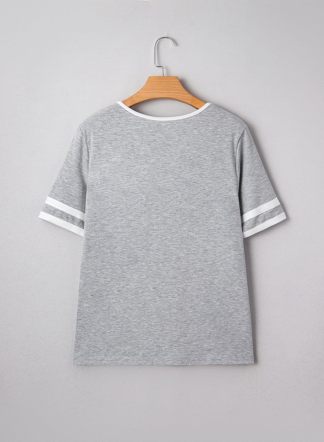 SHEWIN Women's Summer Tops V Neck Short Sleeve T-Shirts Colorblock Casual Tees 2026 Clothes - Image 8