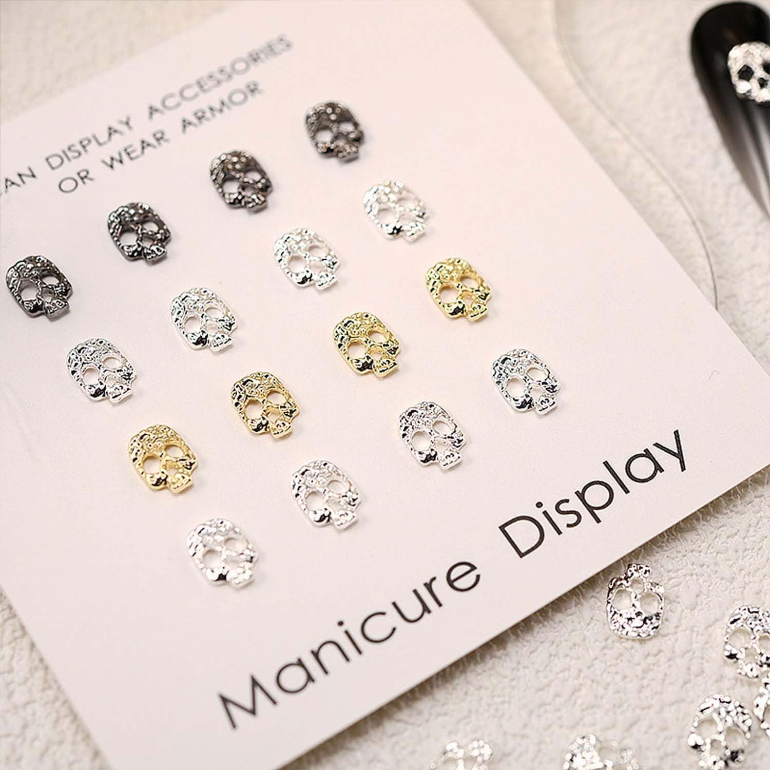 20pcs Silver Skull Nail Rhinestone Halloween Skeleton Head Nail Accessories Retro Metal Alloy Dark Style Nail Art Charms Halloween 3D Skull Face Designs Nail Jewelry for Halloween Nail Decor
