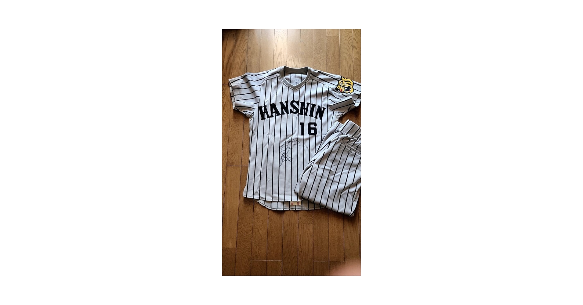 Amazon.co.jp: 阪神タイガース 16 岡田彰布選手 1990年実使用