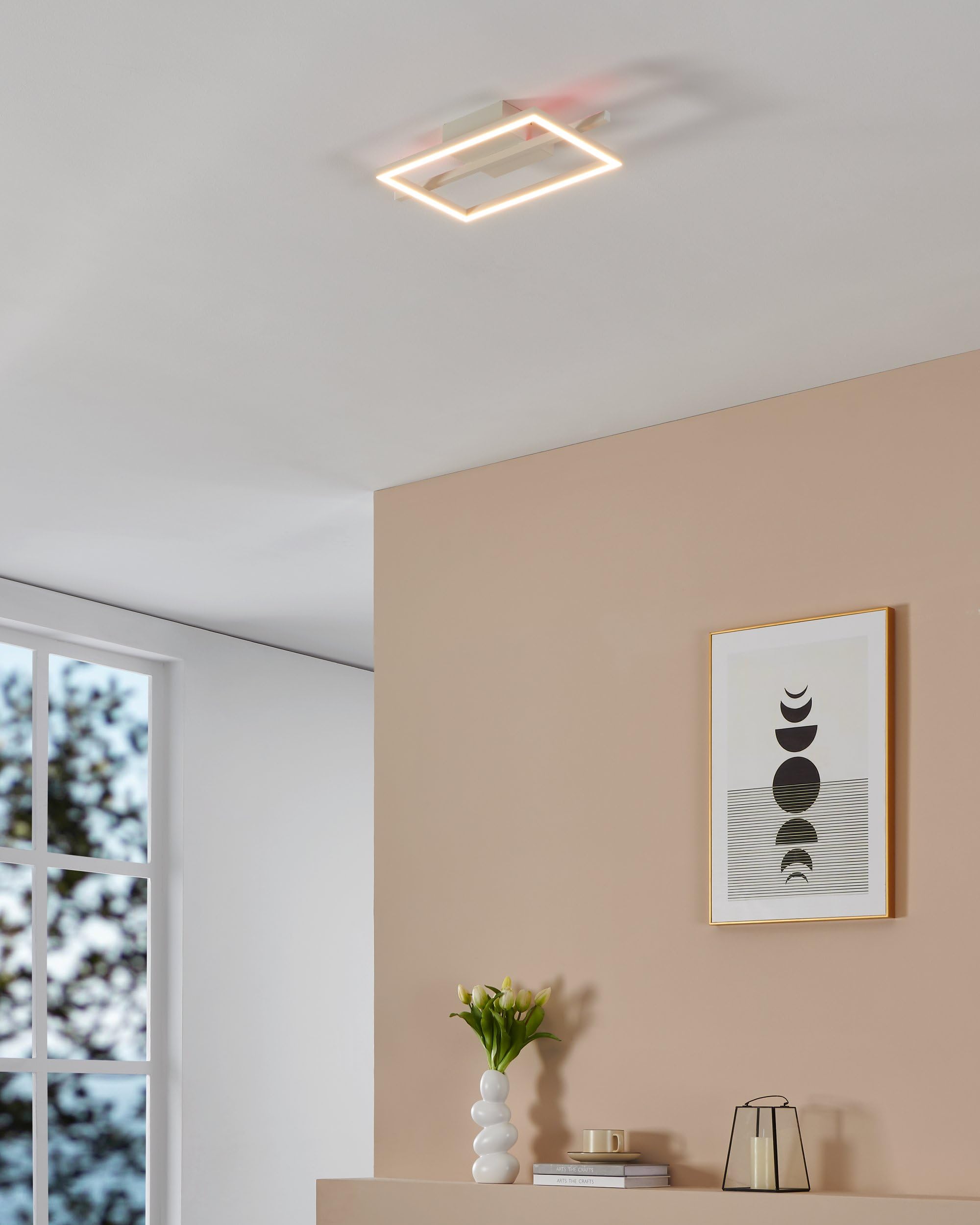 Eglo Amandolo Plafoniera LED, lampada da soffitto quadrata dimmerabile | con telecomando, plafoniera geometrica in metallo bianco, colore luce bianca caldo-bianca fredda, retroilluminazione RGB