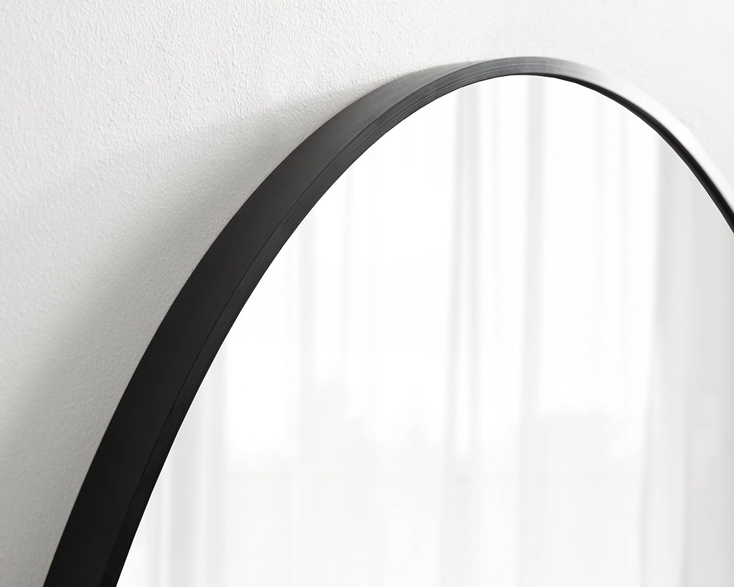 Kate and Laurel Zayda Oval Framed Wall Mirror; 24 x 36; Black; Metal Minimalist Oval Mirror with Rounded Curves