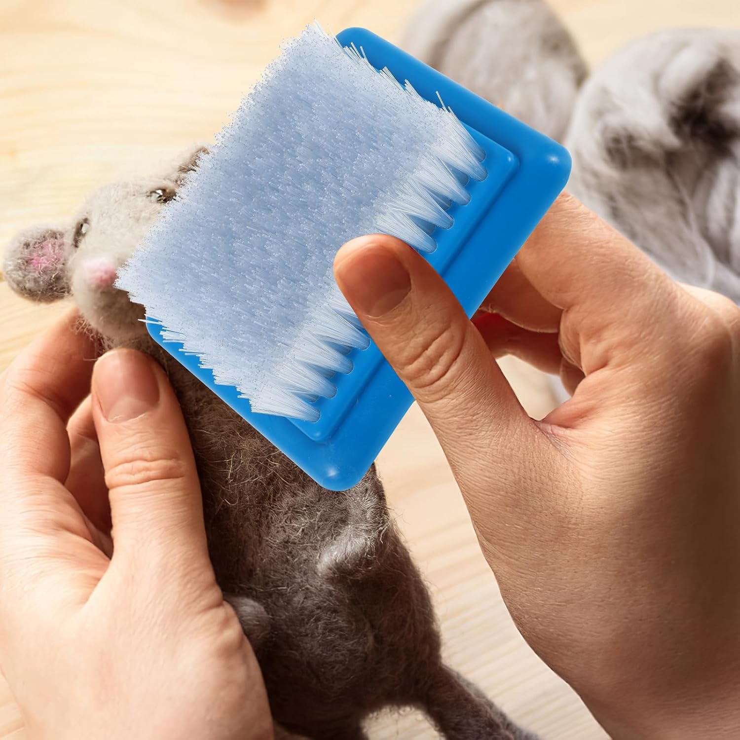 OSOLADY Wool Felting Brush Needle Felting Tool Small Plastic Mat Brush for DIY Crafting and Wool Rug Cleaning