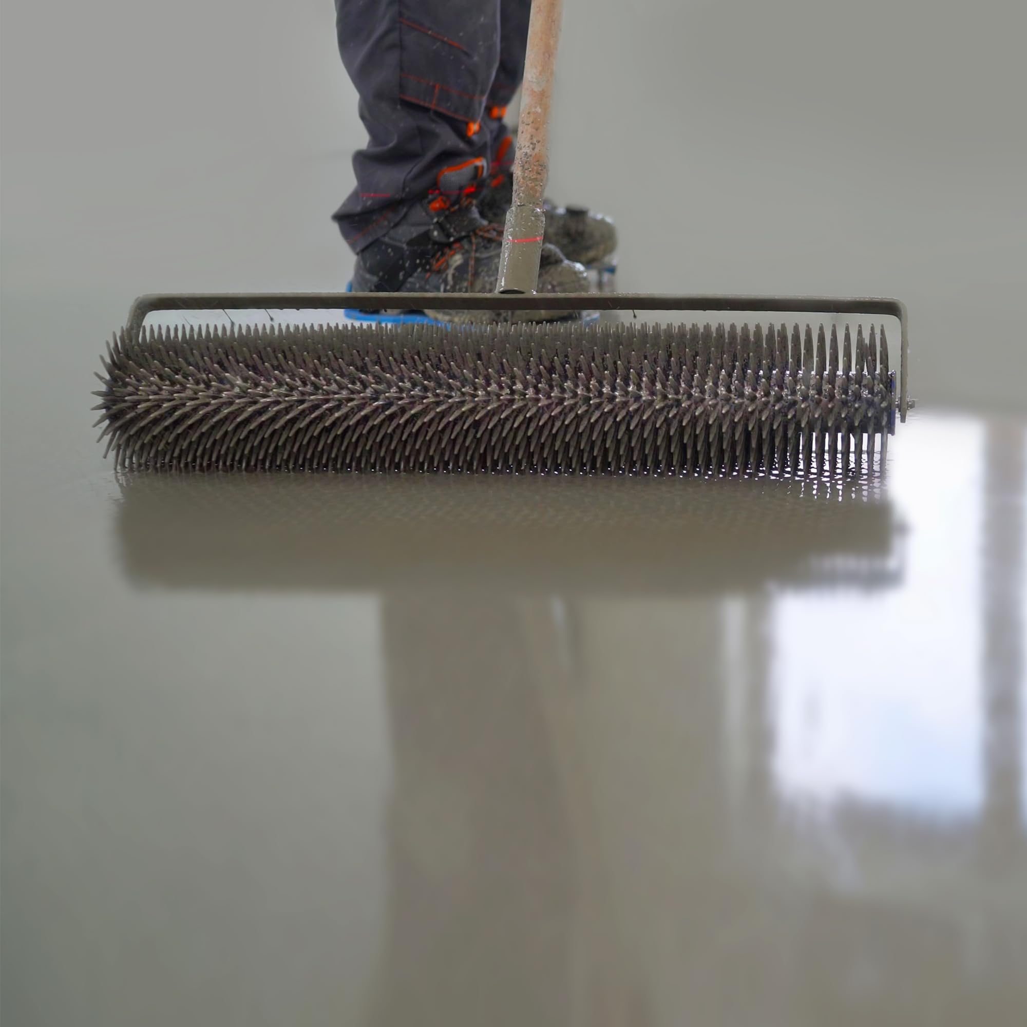 Isolbau Bodenausgleichsmasse 2-20mm CT-C20-F5-25 kg Selbstnivellierende Ausgleichsmasse für Bodenunterlagen im Innenbereich