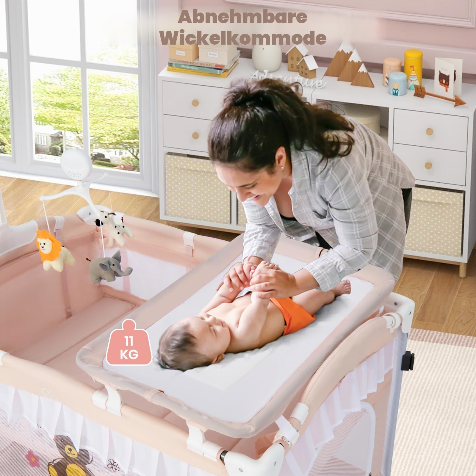 FANTASK 4 in 1 Babybett mit Matratze, Beistellbett mit abnehmbarem Baldachin, Spielbogen & Musikbox, Baby Reisebett mit Rollen, Kinderreisebett für Baby 0-36 Monate (Rosa)
