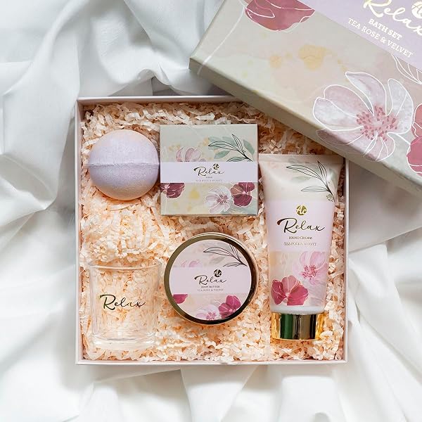 El set de regalo Accentra RELAX, una invitación al autocuidado con aroma a Rosa y Terciopelo.