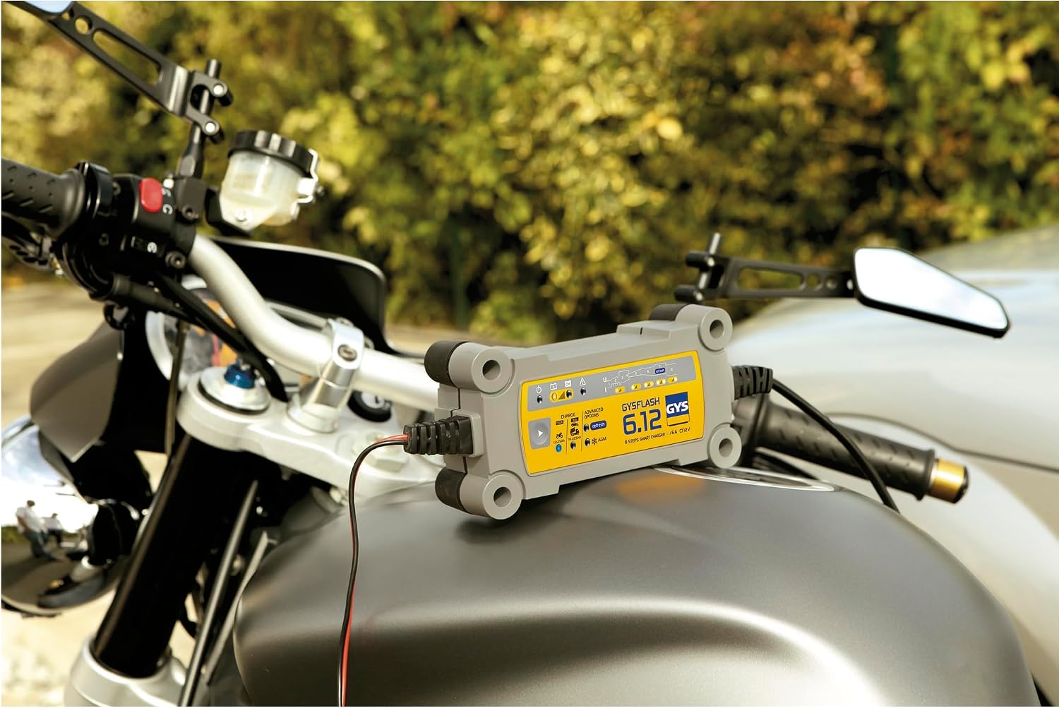 Chargeur batterie 12V – vue produit 3