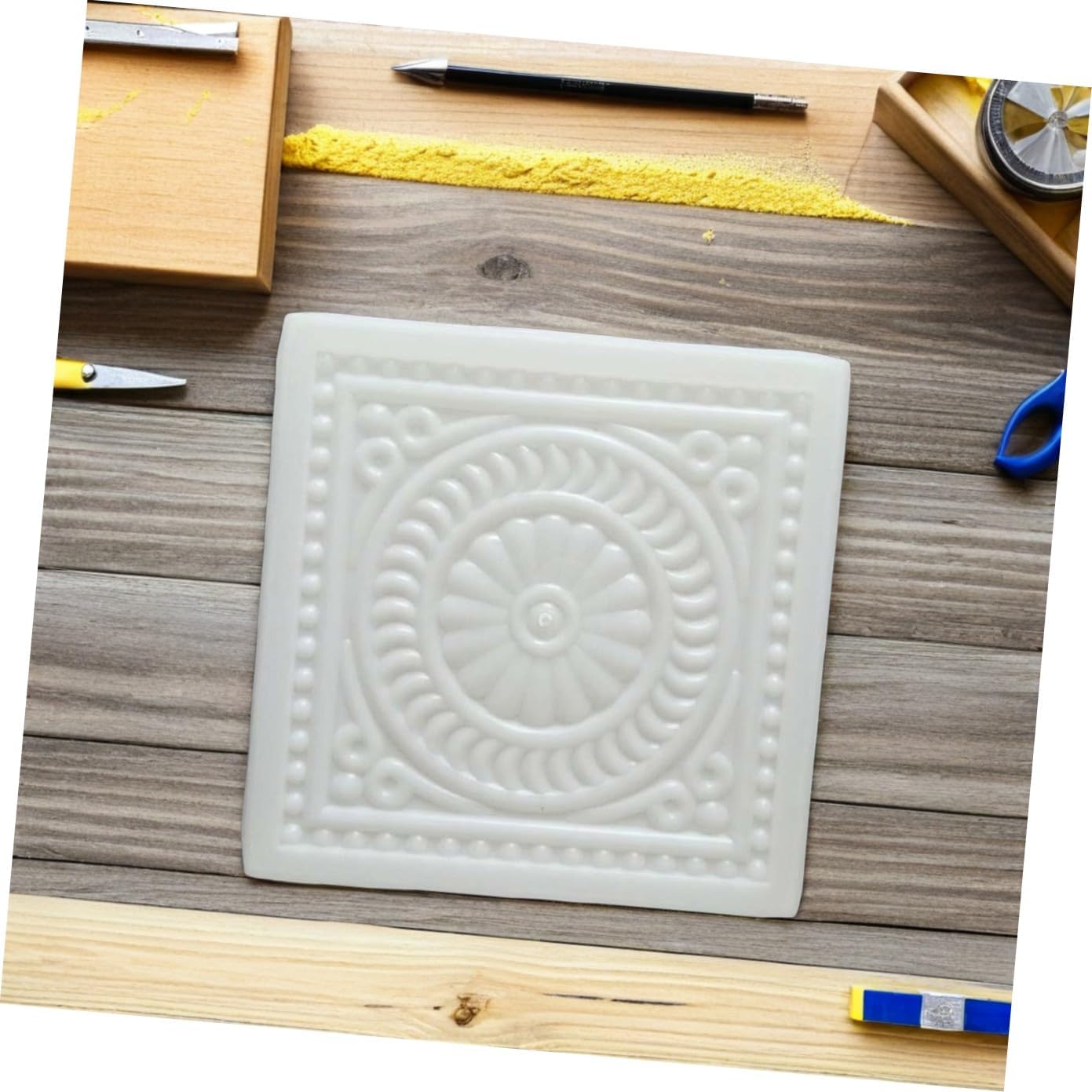 DECHOUS Pavement Stone Mold for Garden Pathway 37x37x6.5cm Reusable Concrete Stepping Stone Mold for DIY Patio and Lawn Paving