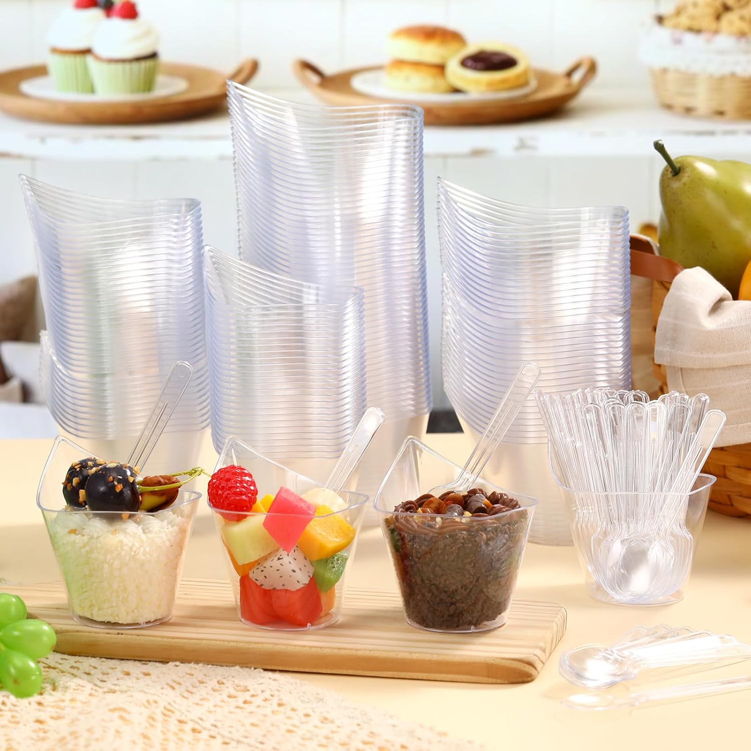250 Pack Clear Plastic Dessert Cups with Tasting Spoons, Appetizer Cups Yogurt Parfait Bowls with Spoons for Party Supplies Catering Chocolate Desserts Buffet Food Display (5 oz)