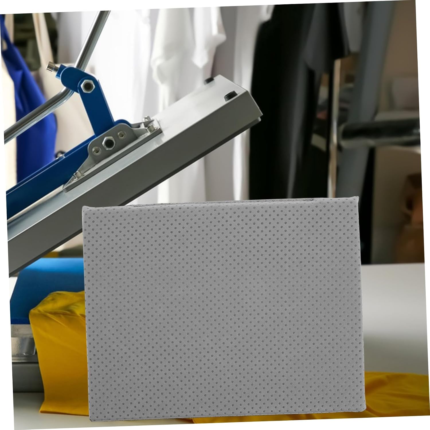 TEHAUX Silicone Mat for Thermal Transfer Printing Insulation Pad Elastic Cushioning Silicone Protector for Garments Non- Design for Commercial and Home Use