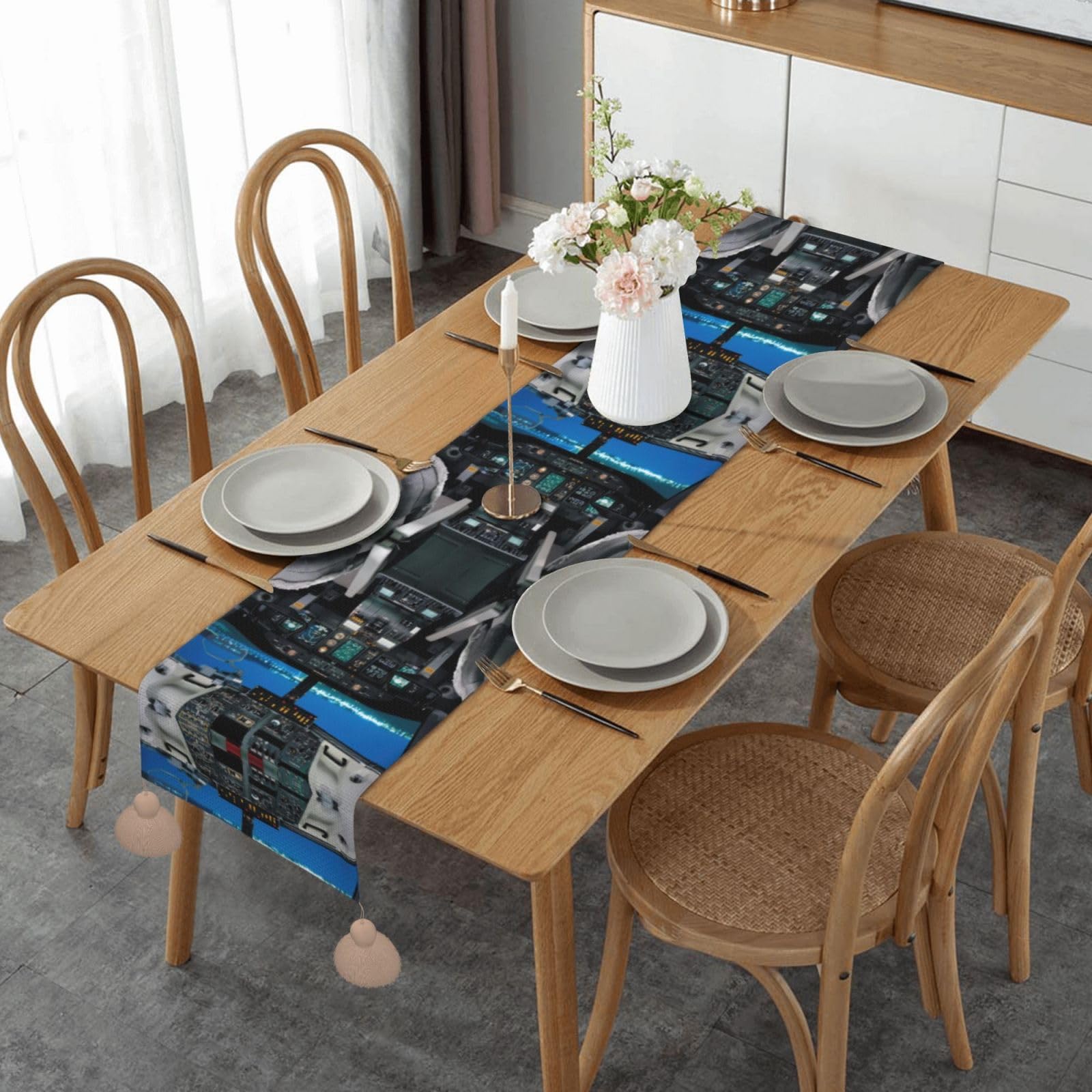 Chemin de table rustique et cockpit d'avion pour votre décoration de cuisine de Noël