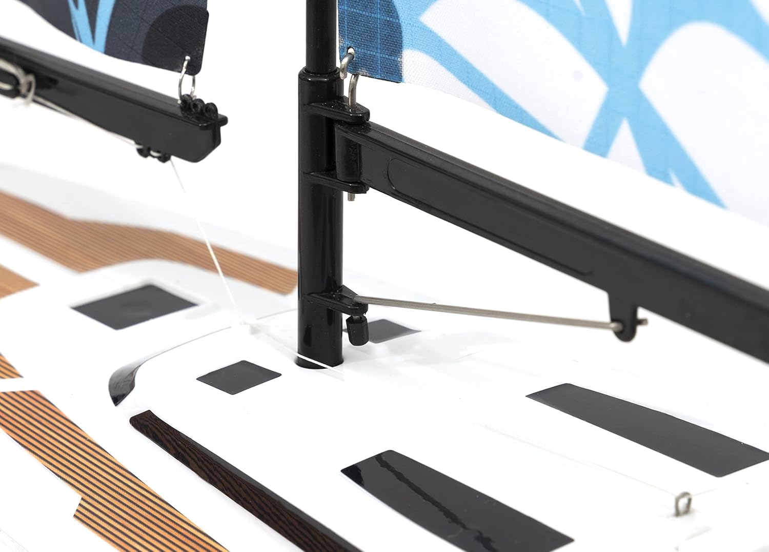 Voyager 400 2.4GHz RC Motor Powered Sailboat in Blue - 26" Tall