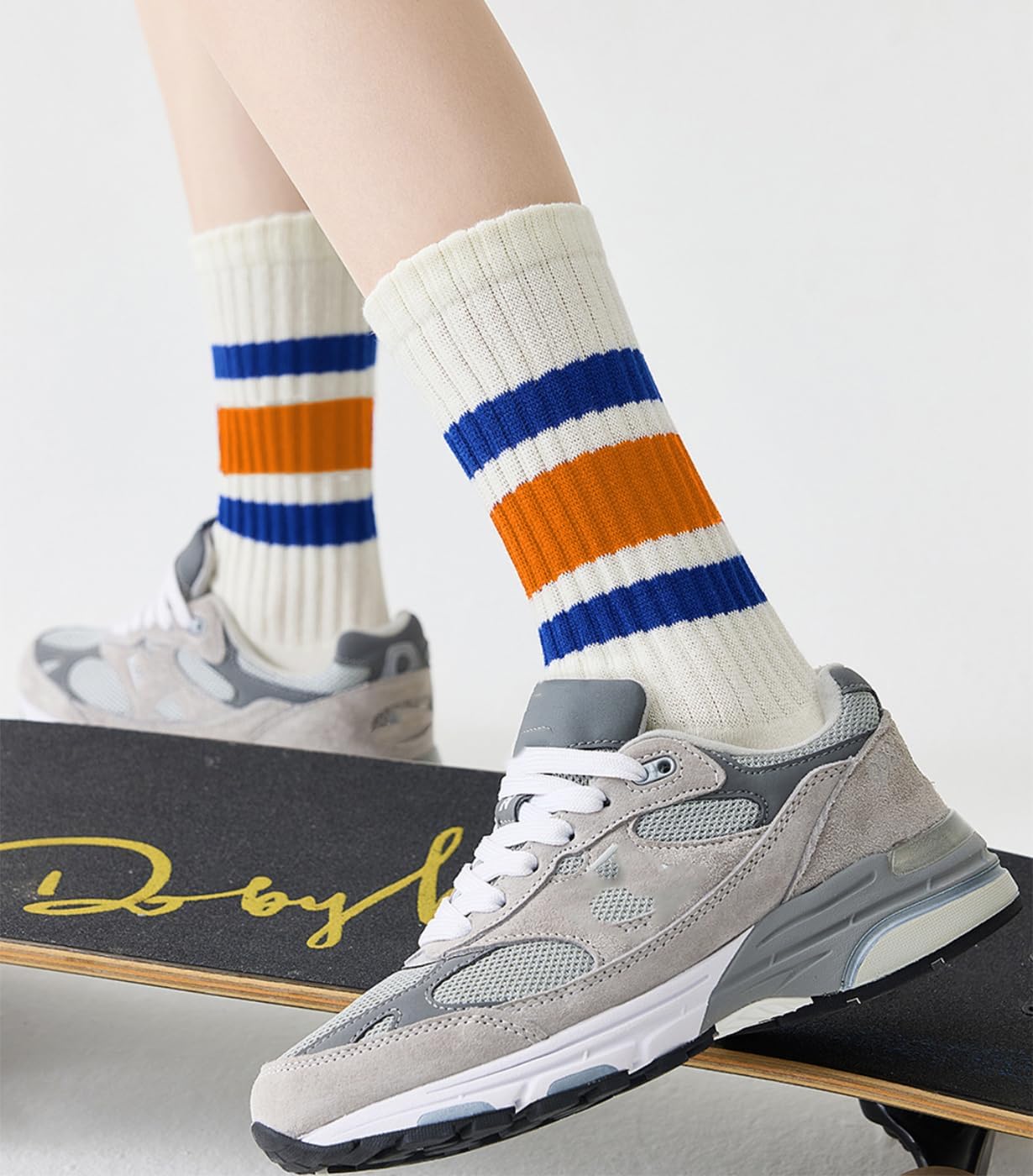 Women 3 Pairs Striped Tube Socks Retro Sport Mid-Calf Socks Fun Novelty Cute Crew Socks for Women Grils