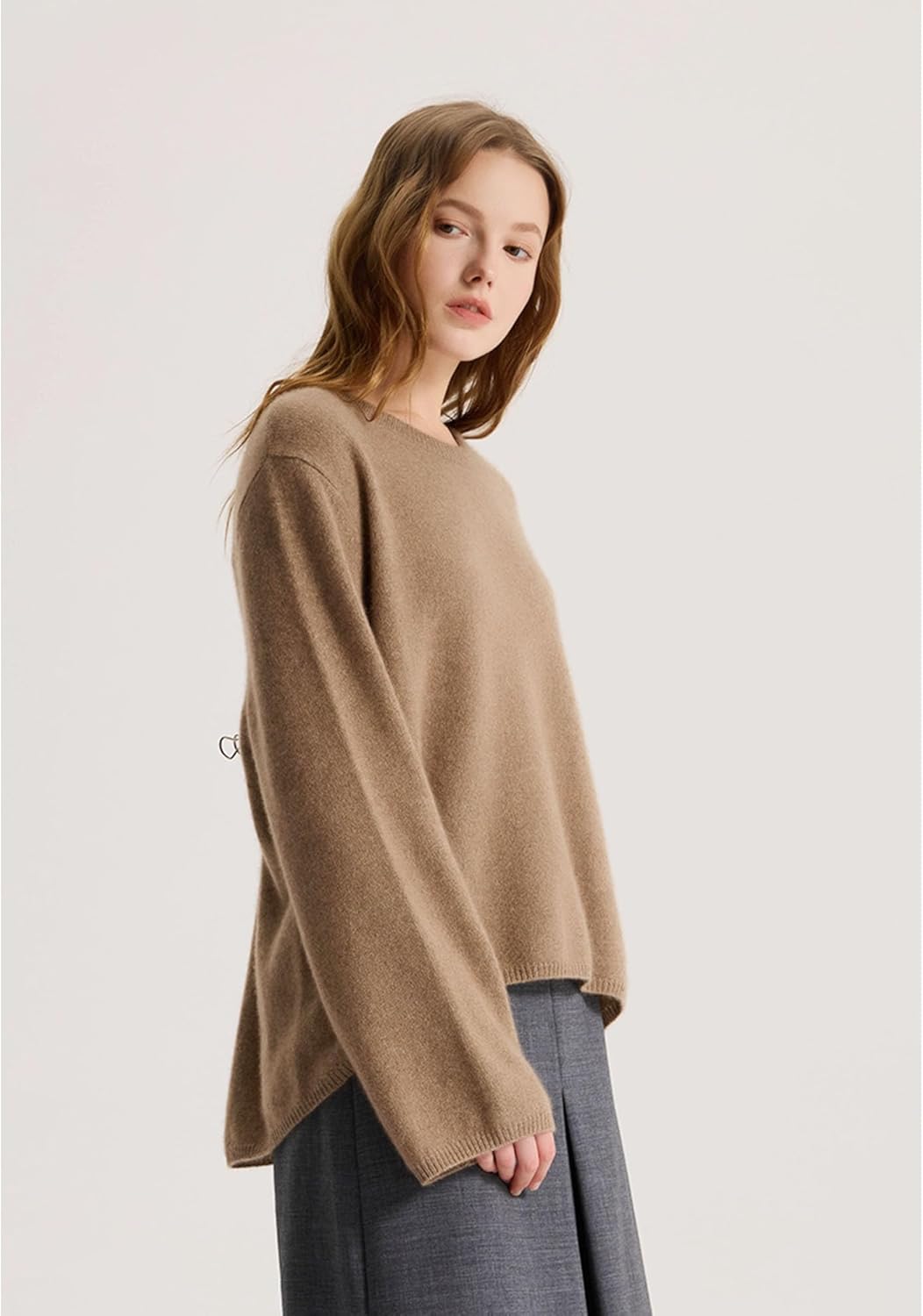 GreenMount Women's 100% Pure Cashmere Crewneck Sweater 7-Gauge Knit Loose Fit Dropped Shoulder Long Sleeve Pullover - Image 2