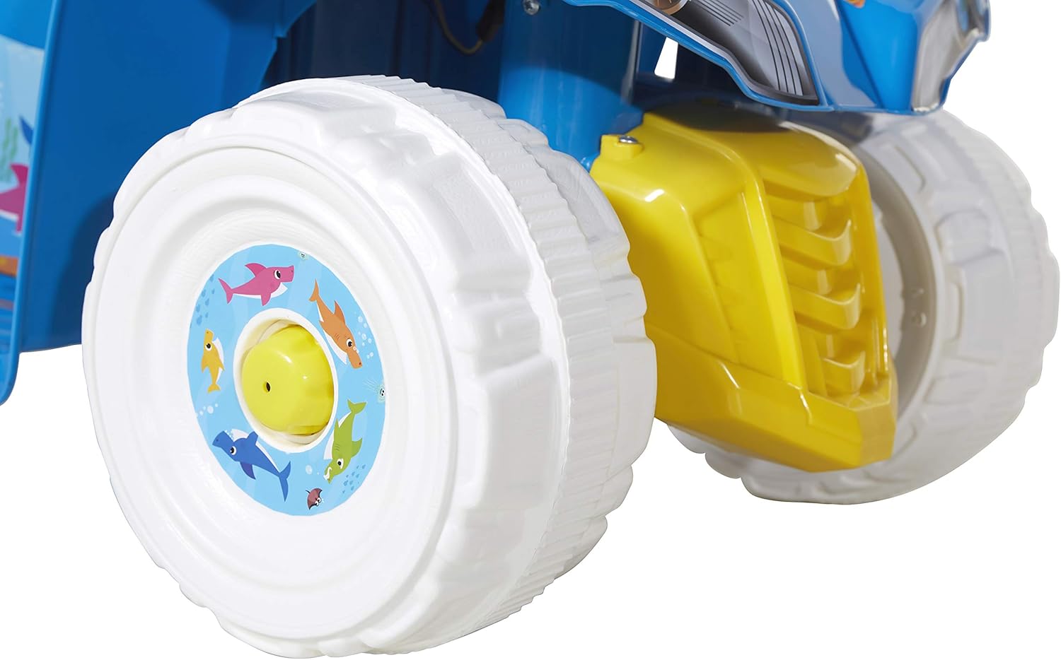 60% оƒƒ Dіѕсоunt Dynacraft Baby Shark 6V Quad with Rechargeable Battery , Blue