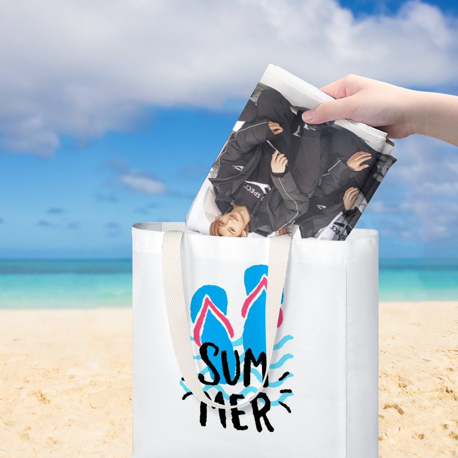 Amazon.co.jp: Stray Kids Bang Chan Beach Towel, Bath Towel, Swim