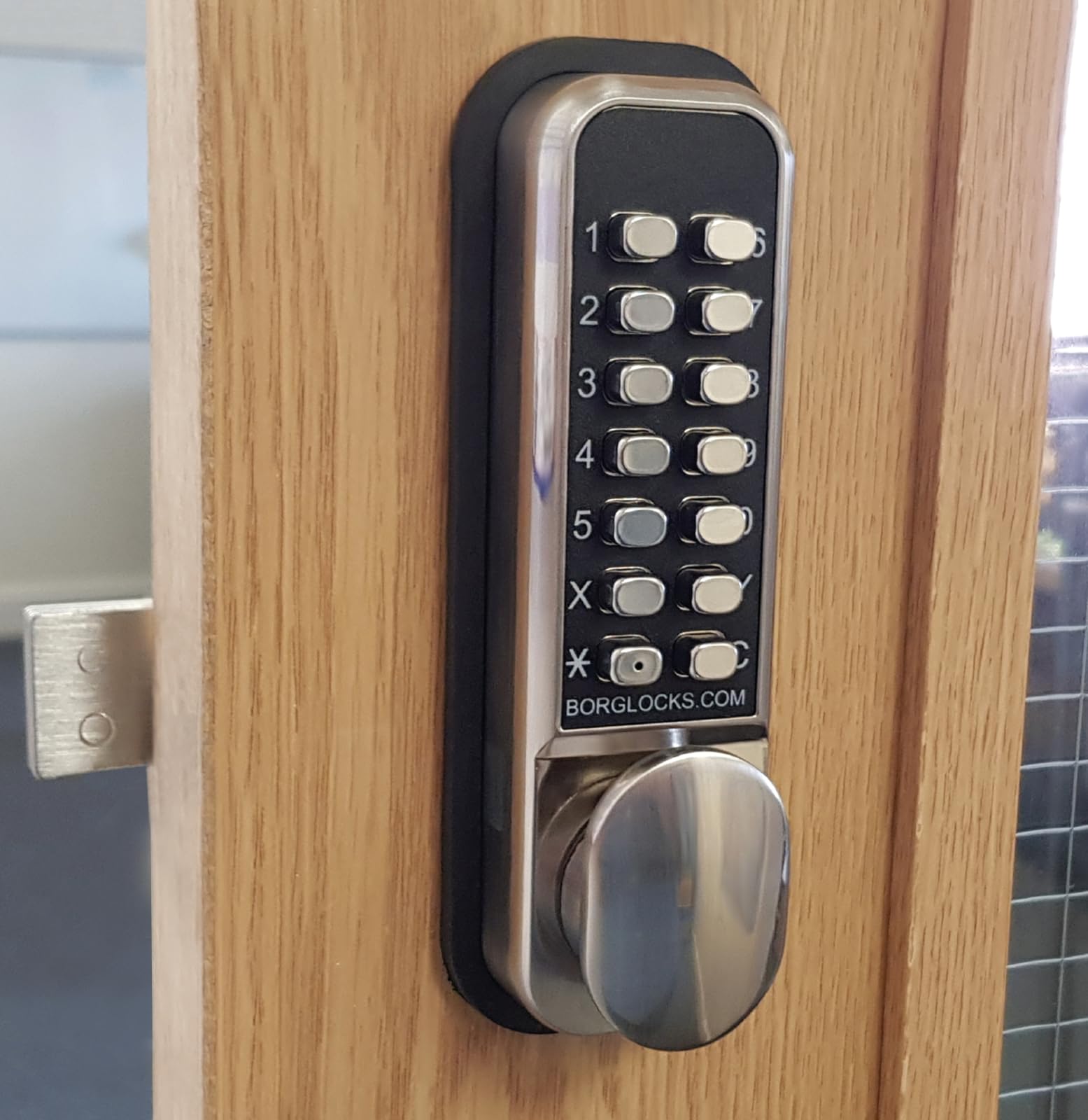 Borg BL2005 SS ECP – Rim Fixed deadbolt with on The Door Code Change keypad
