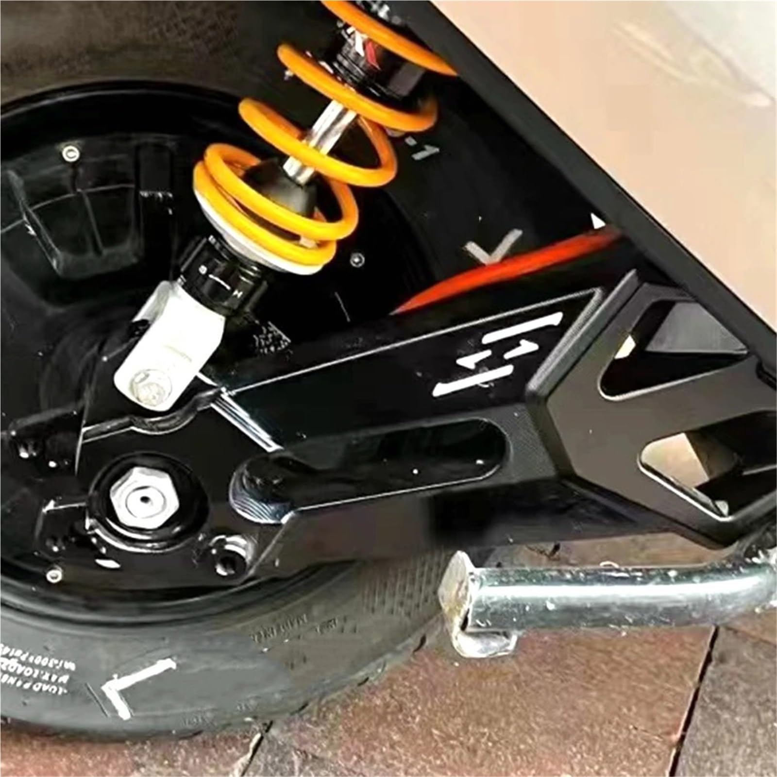 szpule motocykla wahacz Pasuje do Ninebot N/M/E Serie E80C E100 E125 E200P N70 M95 F90 Wahacz motocyklowy CNC aluminiowy tylny płaski widelec wahacza wahacz(M-serie silver)