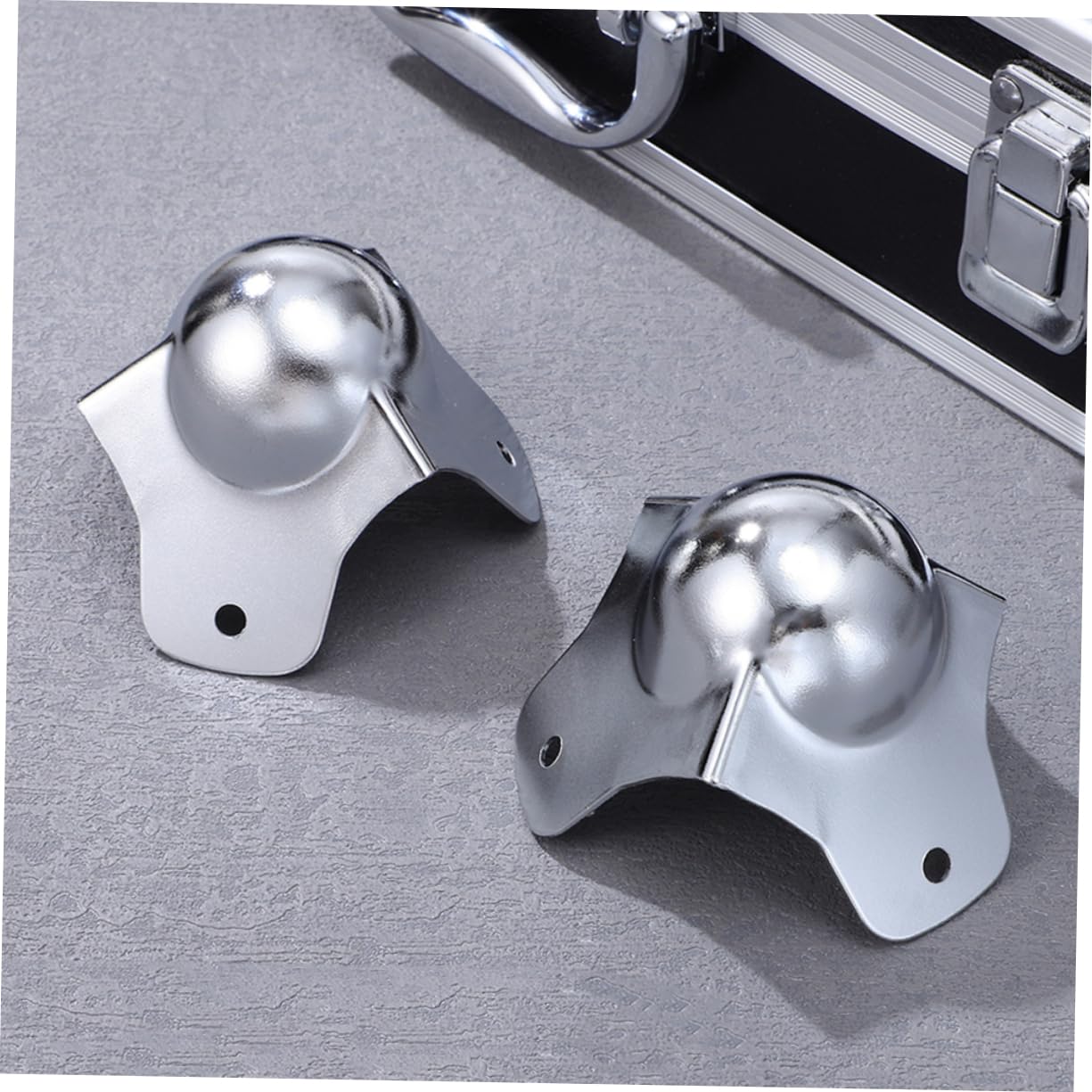 OSALADI 30 Pièces Protecteur d'angle Sphérique Protecteur De Bord d'angle Protection d'angle pour Flight Case Protège-Coin à L'épreuve des Bébés Protecteur d'angle en Fer Le Fer