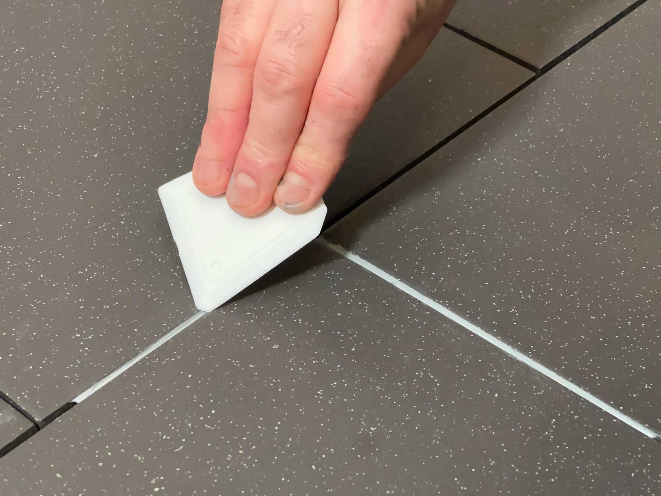 Twist & Grout Repair Kit From Floor-Fix Pro, Premixed & Waterproof Fast Drying Dark Grey Reviver, Bathroom, Shower - Image 3