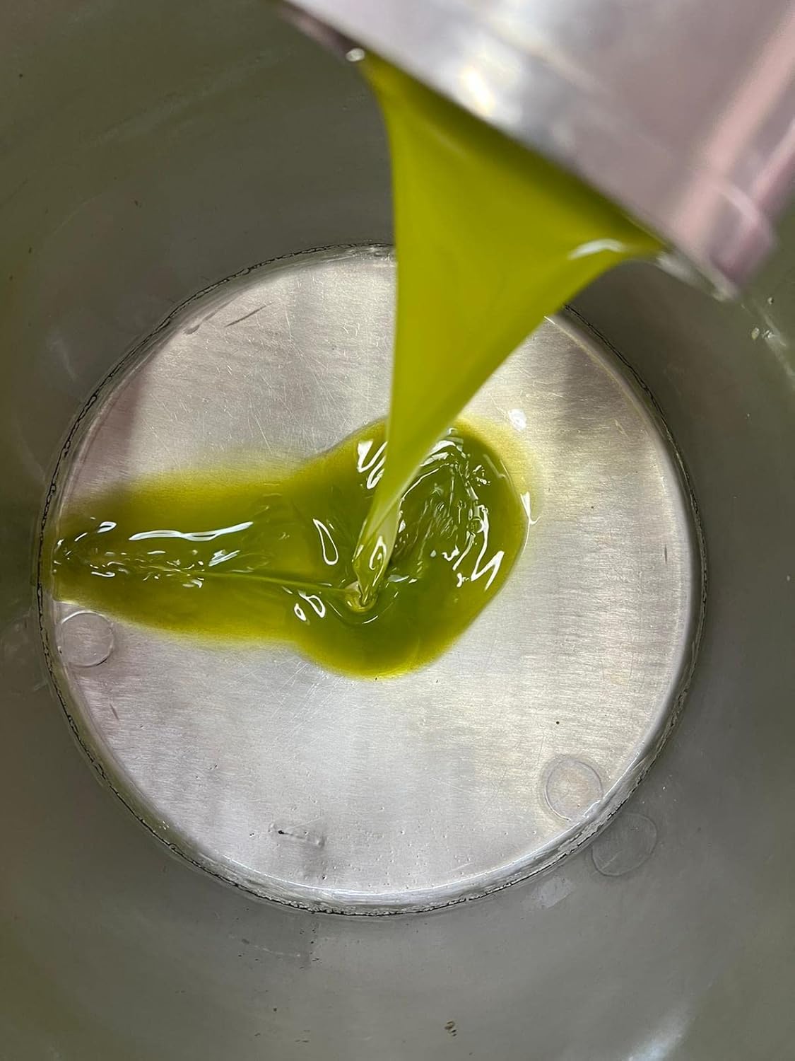 Tunnaliva EVO Oil - Italian Extra Virgin Olive Oil - 100% Nocellara del Belice - IGP Sicilia - 101,44 fl oz Bag-in-box - Image 9