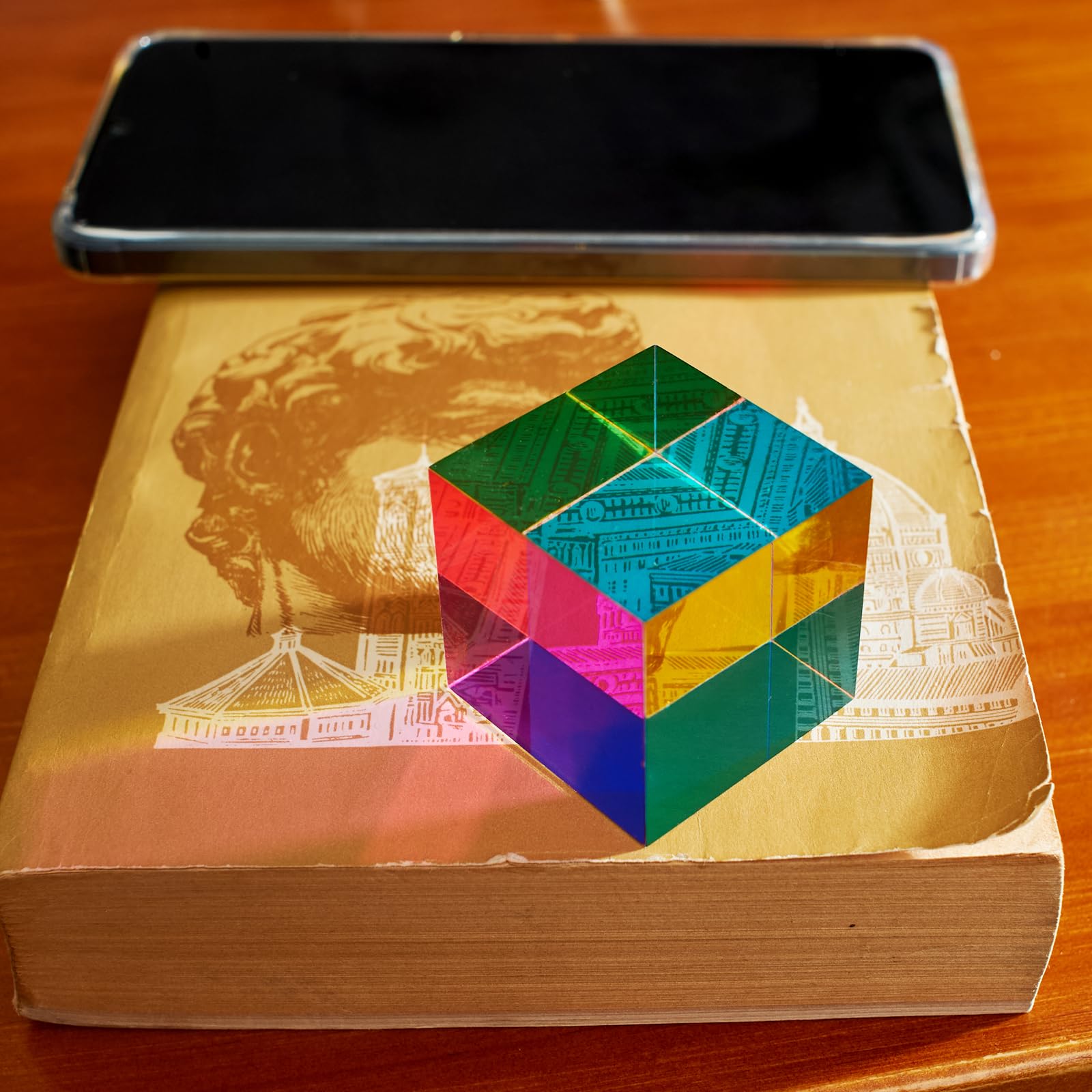 CMY Cube de mélange de couleurs, prisme en acrylique pour l'éducation physique, l'apprentissage et la décoration de bureau, jouets scientifiques et cadeaux pour enfants 80 mm