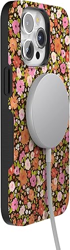 Vista 1122 de Casely Funda para iPhone 15 Pro Max Jardín Secreto Flores mixtas Funda atrevida Compatible con MagSafe y botón de acción Secret Garden
