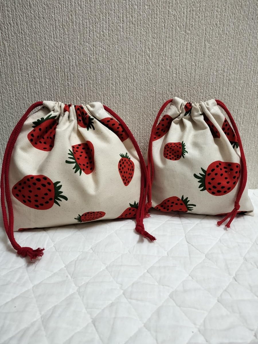 Amazon.co.jp: 巾着袋 お弁当袋2点セット いちご柄 コップ袋 給食袋