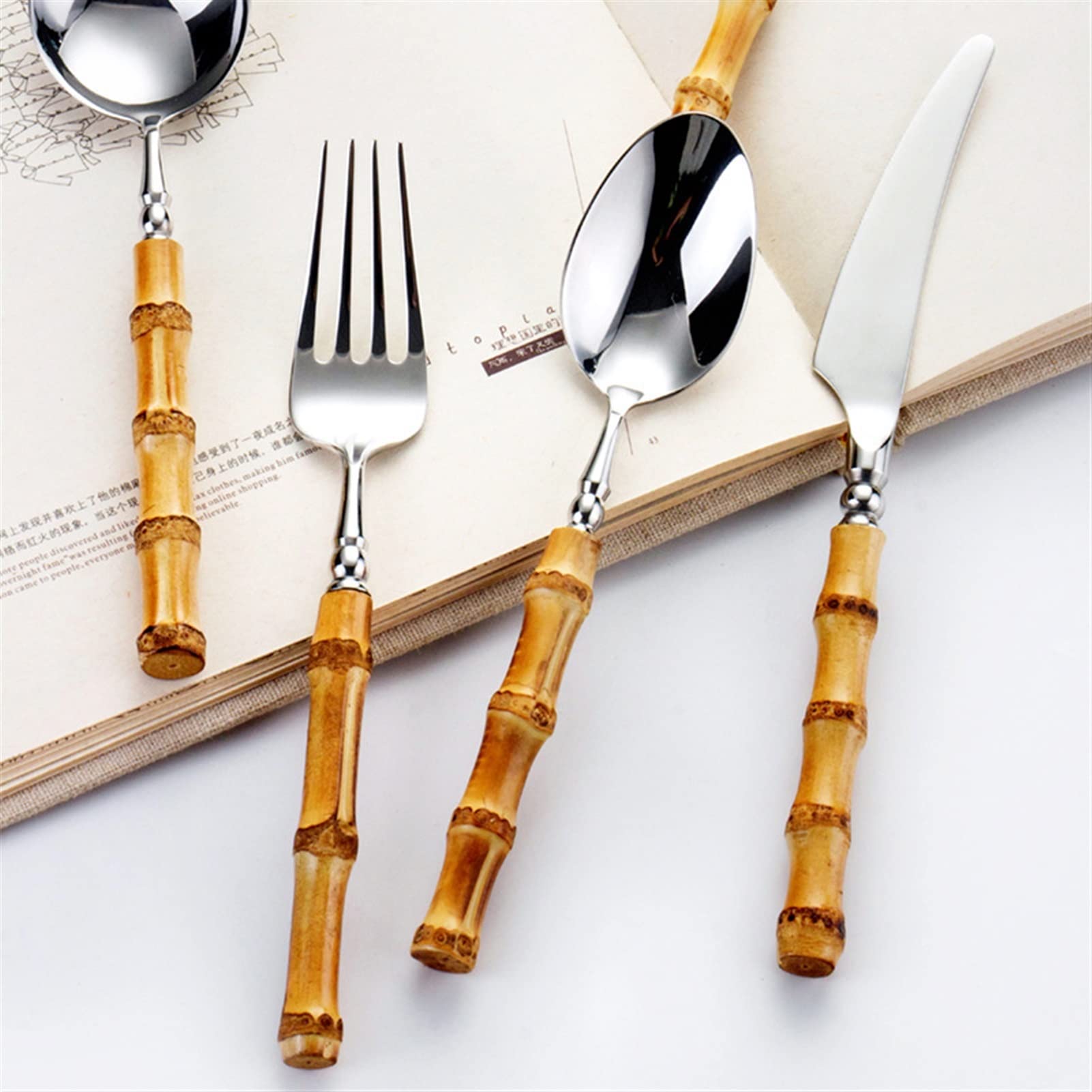 Ensemble de Couverts 20 pièces avec Manche en Bambou Naturel, Couverts Portables en Acier Inoxydable, cuillères à Dessert, fourchettes pour la Vaisselle