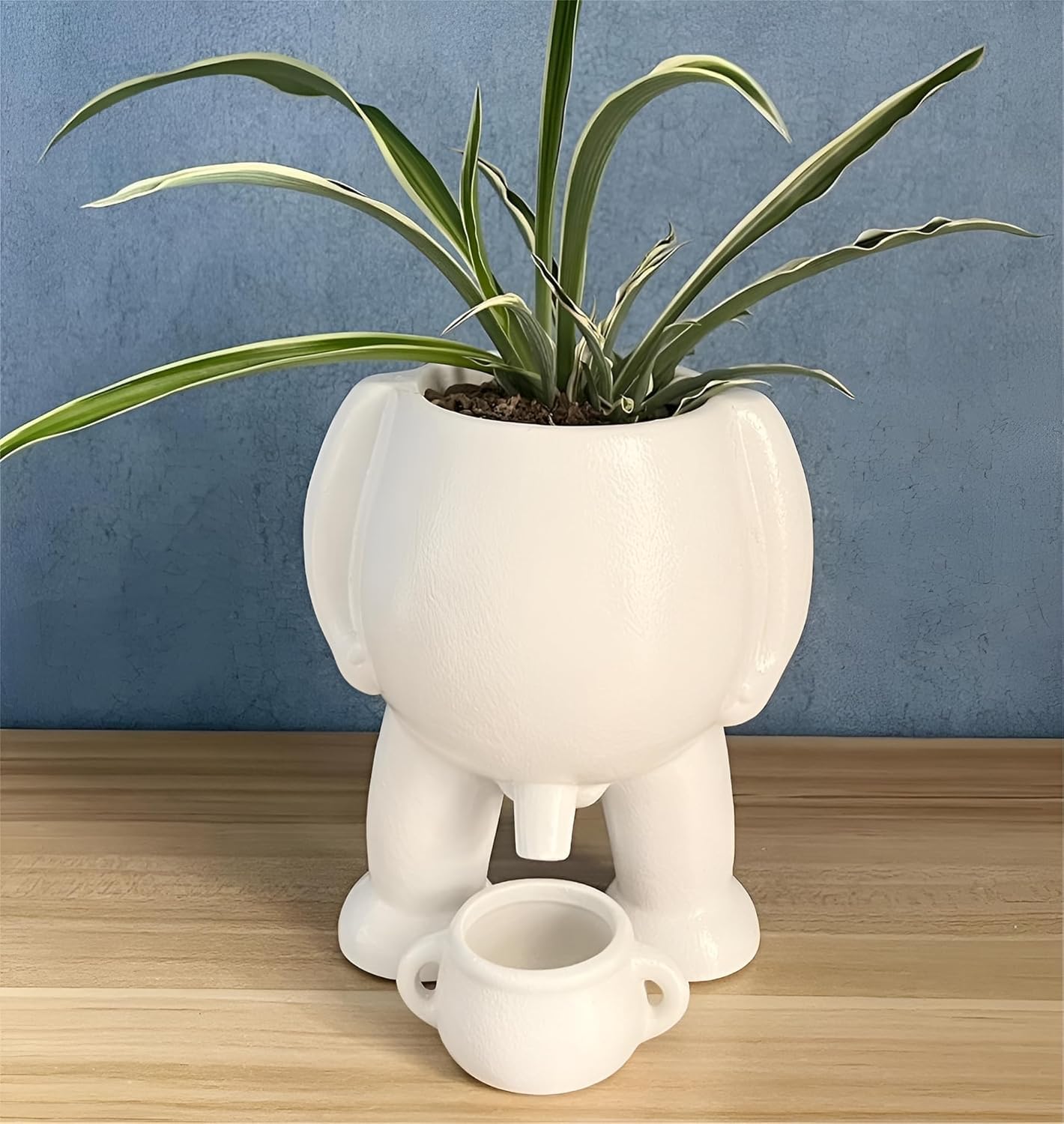 WEGJYKY New Funny Peeing Flower Pot, Novelty Urinal Planter Pots, Funny Vase, Succulent Planter, Creative Garden Statue Pot Resin Crafted Home Decor (White)