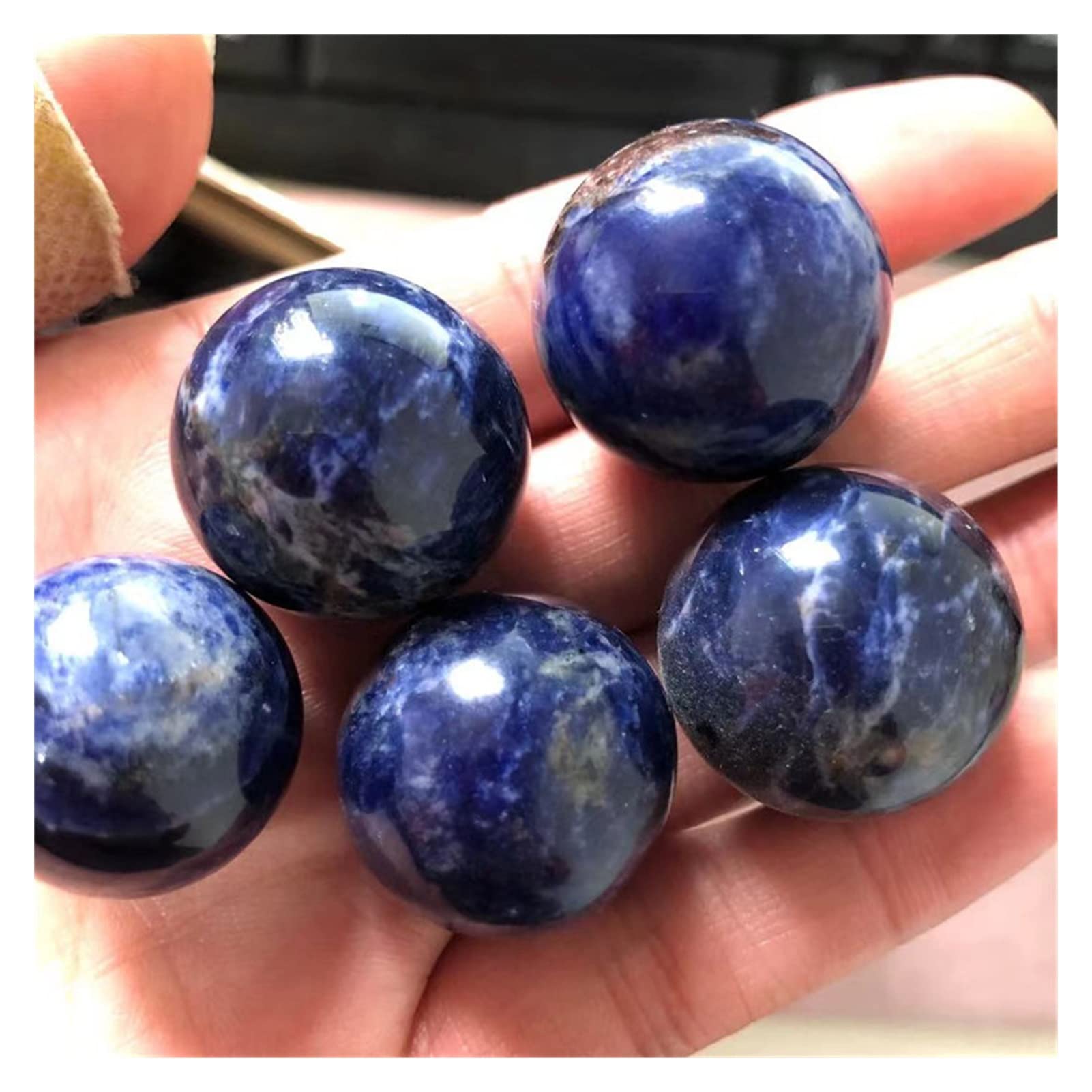 Sphère sodalite bleue contre le stress, retrouvez concentration et sommeil grâce au reiki