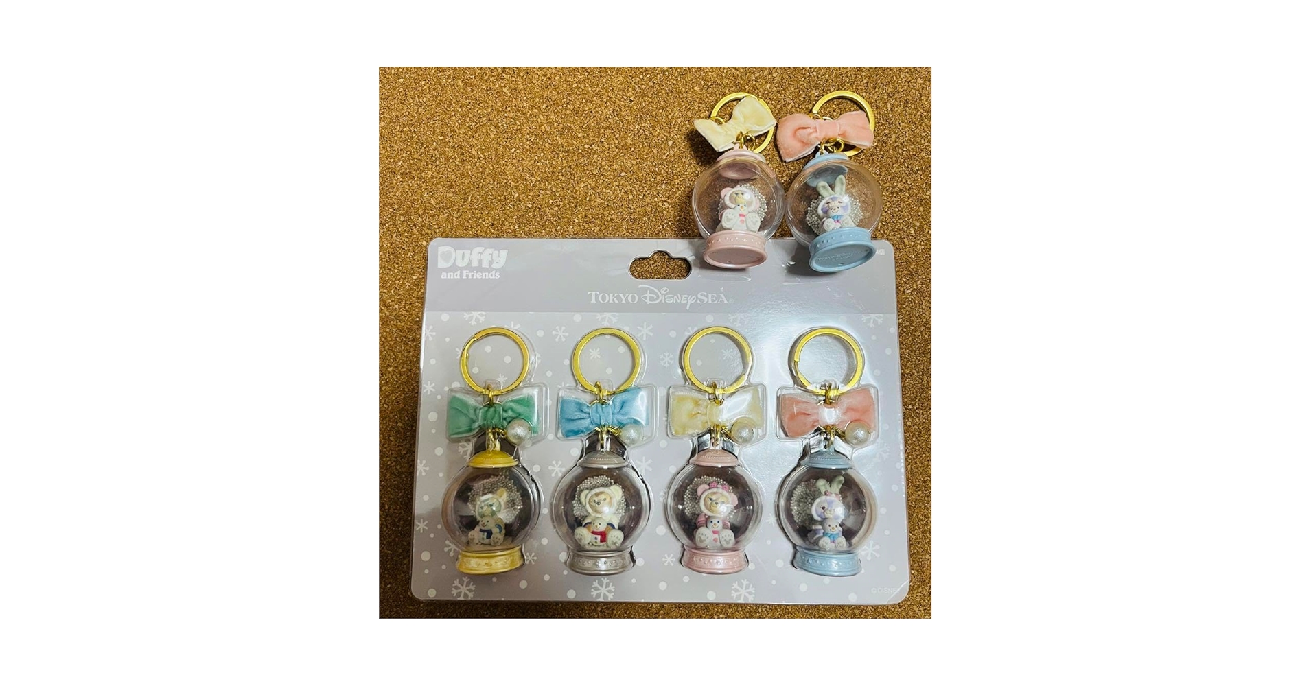 Amazon.co.jp: 6点セットダッフィーフレンズ スノードーム キー