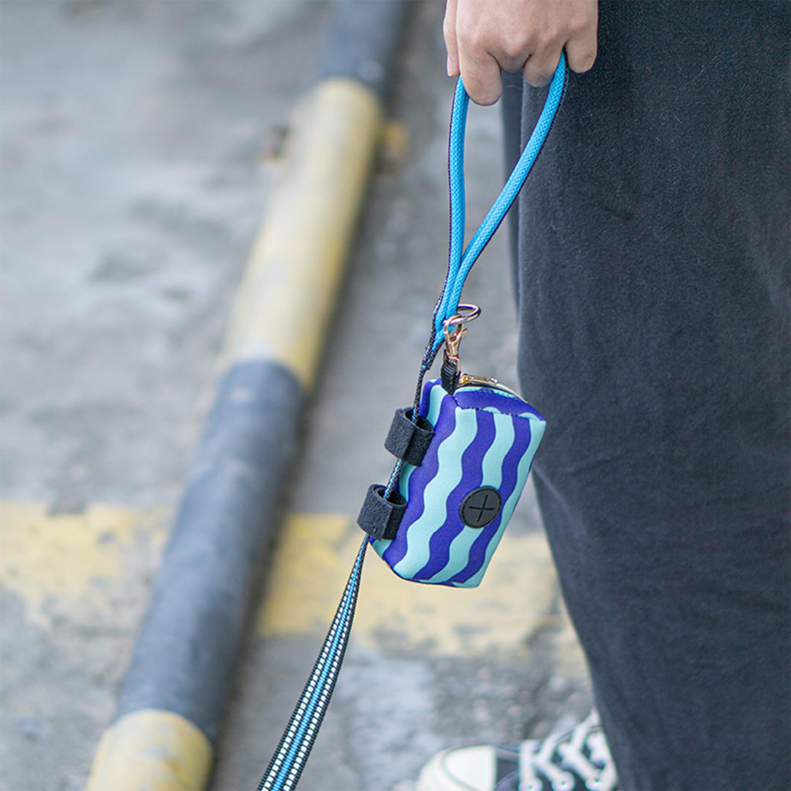 Monsully Poo Bag Holder - Image 4