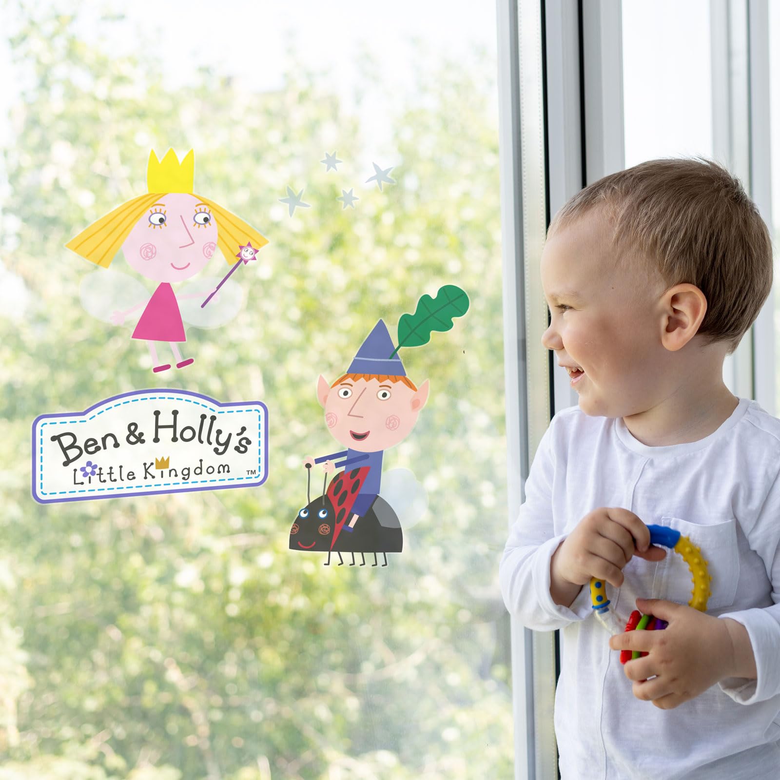 Stickerscape Ben and Holly Window Stickers (Window - Regular Size) | Official Ben & Holly, Nursery Window Stickers, Ben and Holly Themed Bedroom | Easy to Apply, Cleanly Removable
