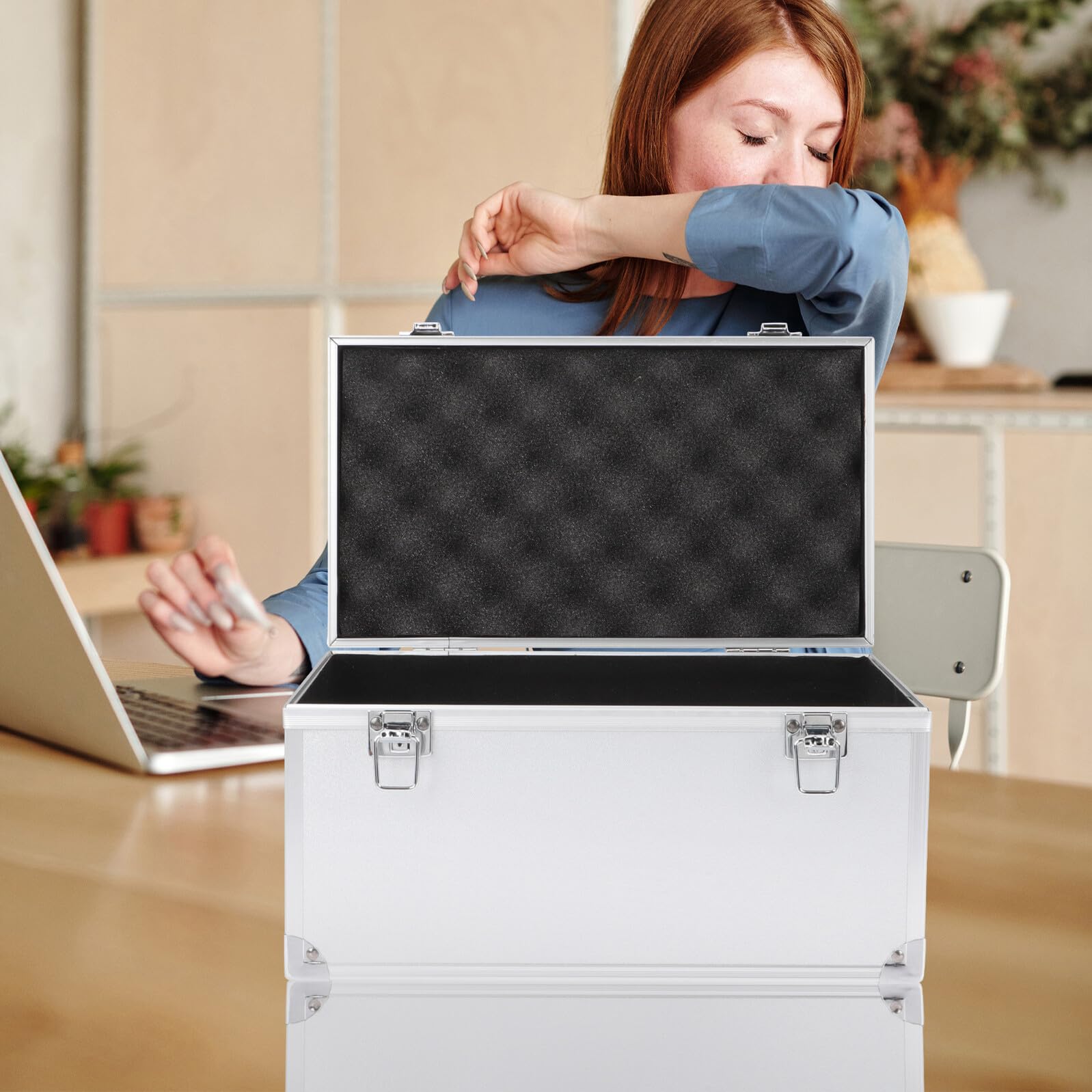 Valigetta Grande Capacità Pratica e Facile da Trasportare in Lega di Alluminio Multifunzione per Casa e Officina