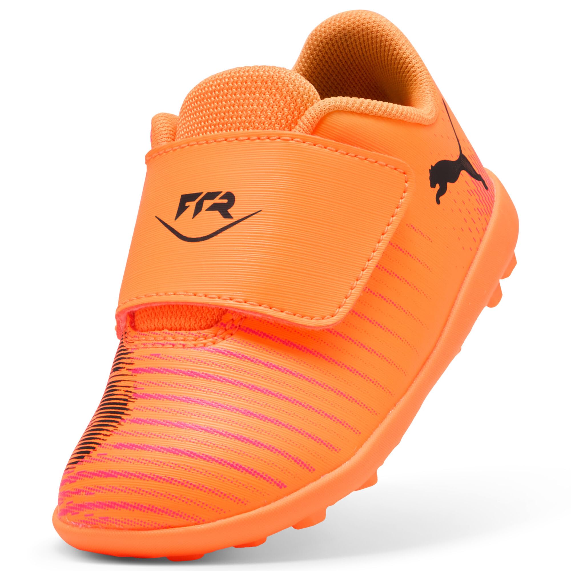PUMA Chaussures de Football Future 8 Play TT Bébé 24, Heat Fire Black Ravish Orange Pink