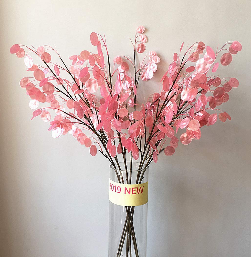 Fausses fleurs de décoration pour sublimer une salle de réception moderne