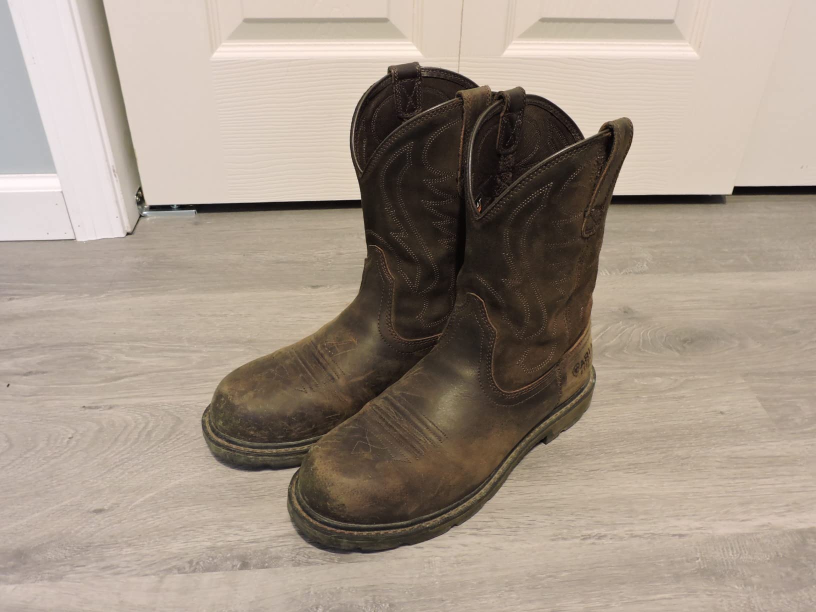 27/mo Finance ARIAT Men's Groundbreaker Pullon Steel Toe Work Boot