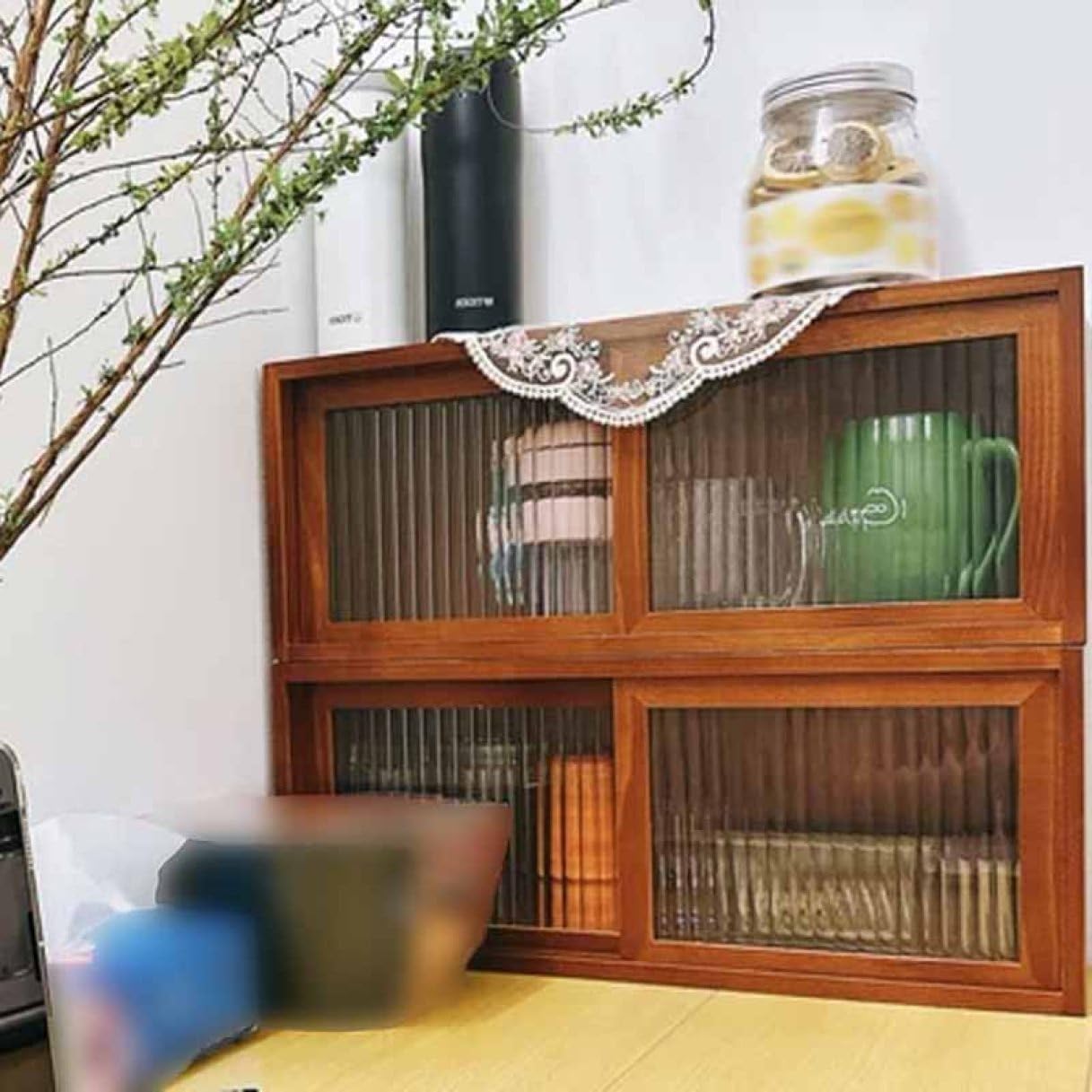 Amazon｜MJKQ9 ミニ食器棚 食器棚 50*13*20cm 卓上食器棚 木目調（無垢 