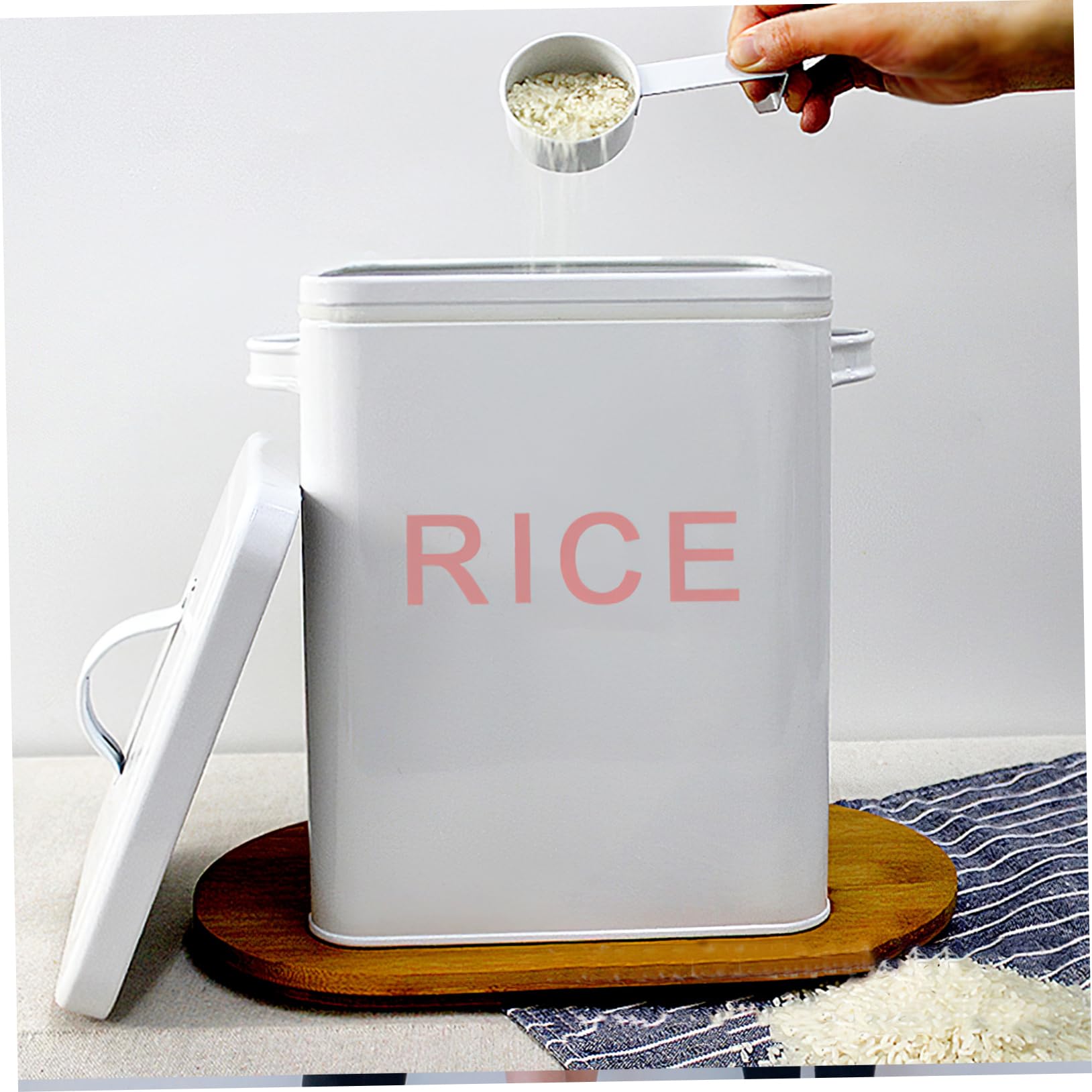 Scatola portaoggetti in metallo bianco da 5 kg, per riso e farina, pratico contenitore dosatore, secchio per riso durevole per cucina di famiglia, soluzione compatta per conservare gli alimenti