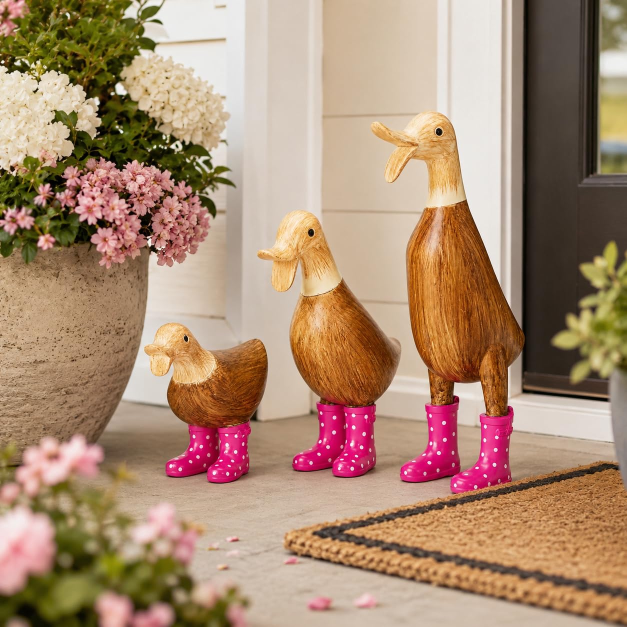 GUTE Duck Yard Dekorationen Yard Art Garten Pfütze Enten mit rosa gepunkteten Gummistiefeln Set von 3 – Gartendekoration Statuen Ente Figur Statue – Wasserdicht Indoor & Outdoor Rasen Zwerg Ornament