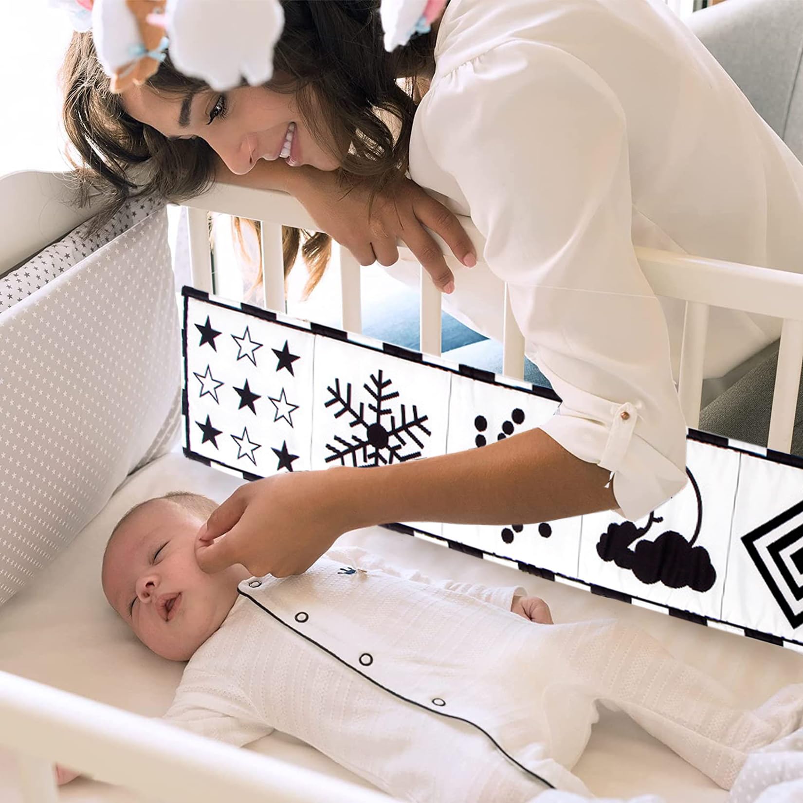 Livre Sensoriel Bebe Livre Noir et Blanc Bébé Jeux Eveil Bebe Jouets pour 0 3 6 Mois Nouveau né Livres d'éveil